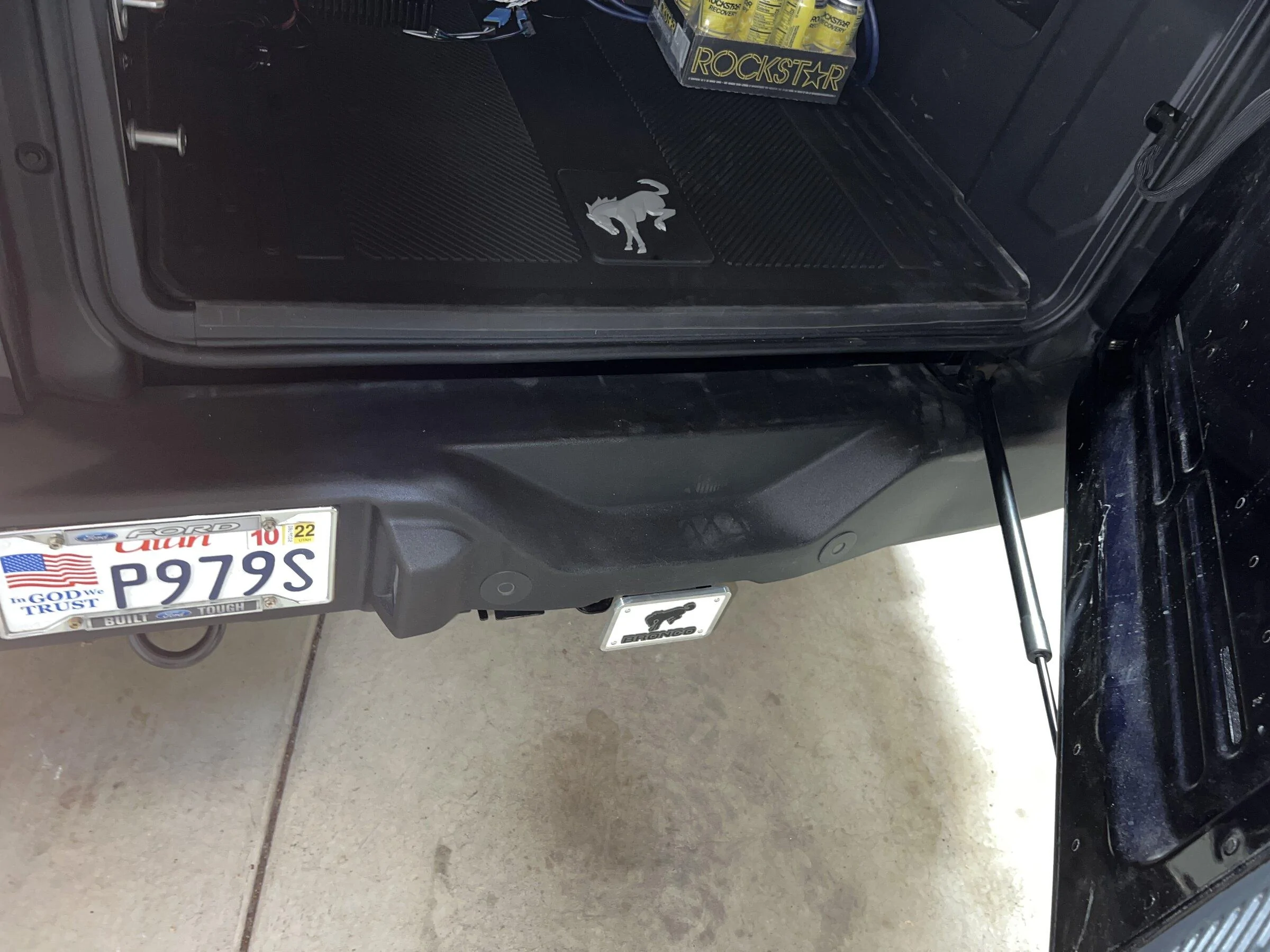 Ford Bronco Soft top off rear cover installed 71C3BDF1-C202-4F18-A223-0C650578E4AC