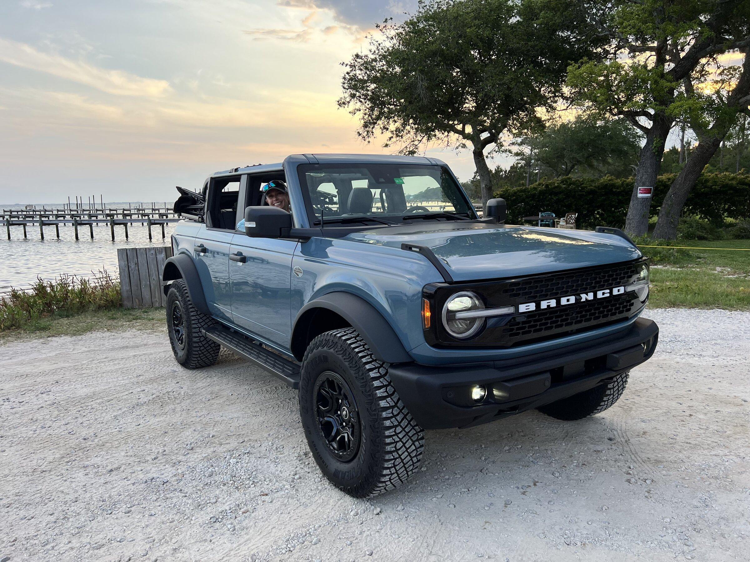 Ford Bronco Ice Mountain Escapees A0611122-8549-43EB-870B-C6FFDBD48905