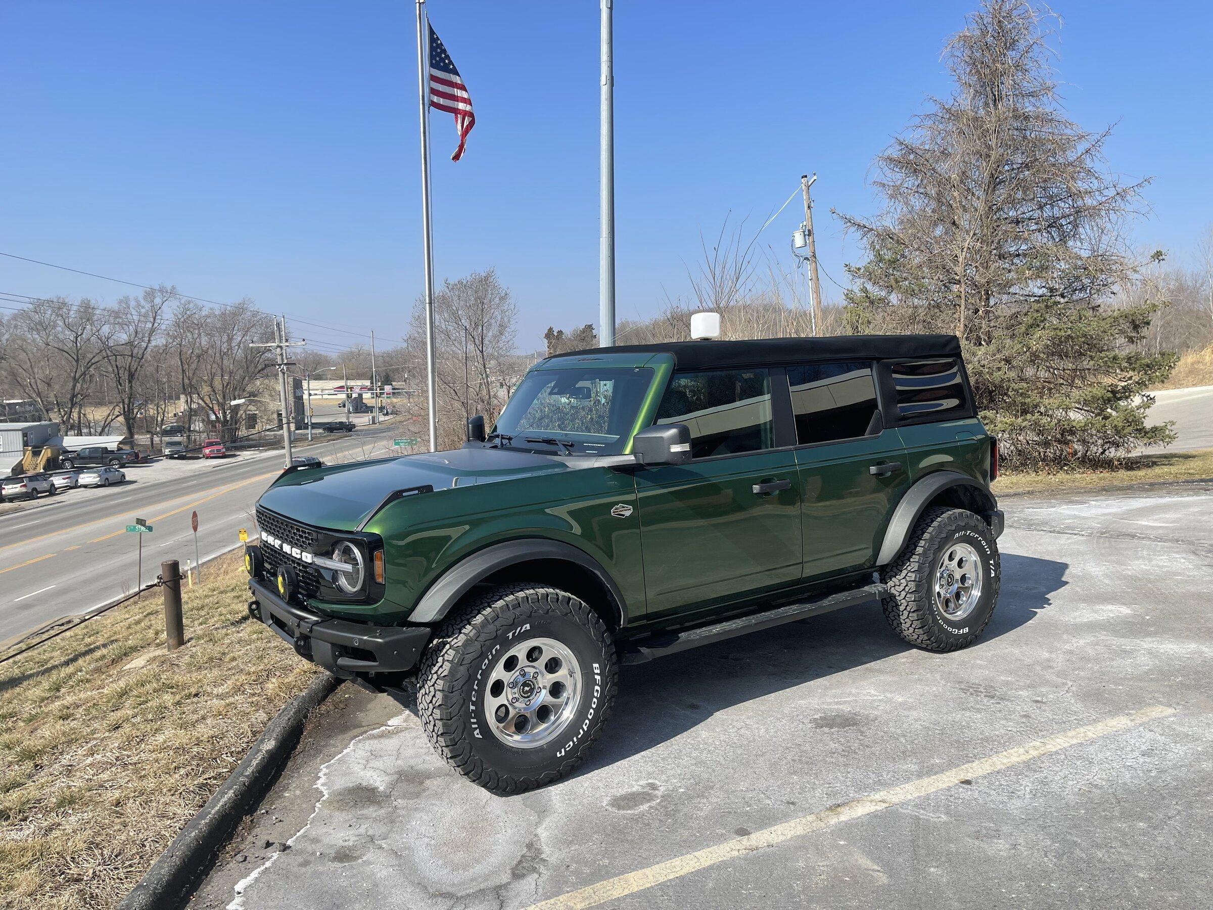 Ford Bronco Kansas City, MO 1CA6FB60-BD66-4C3E-905B-A7FC1DB2ABB6