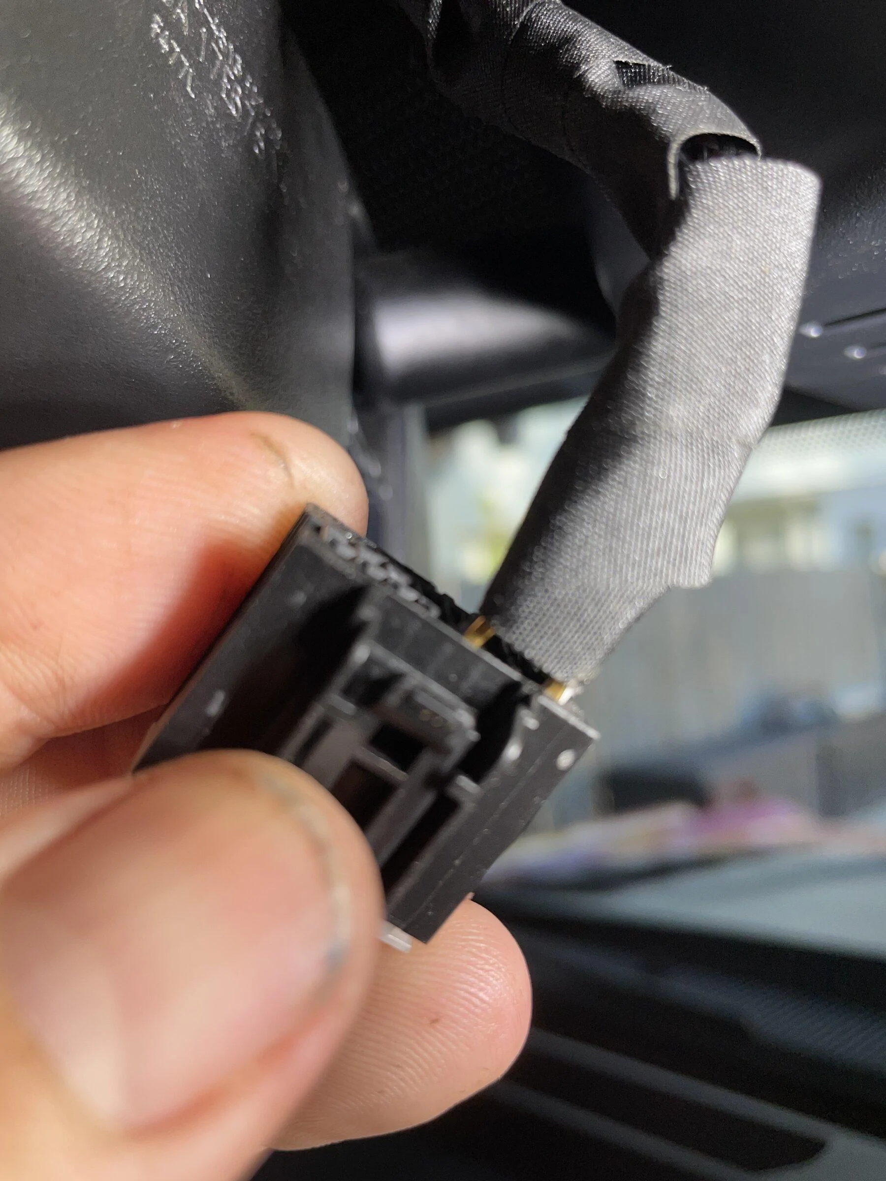 Ford Bronco Clean Radar Detector Install DIY 99456765-4414-4290-B07C-E5D132A6B222
