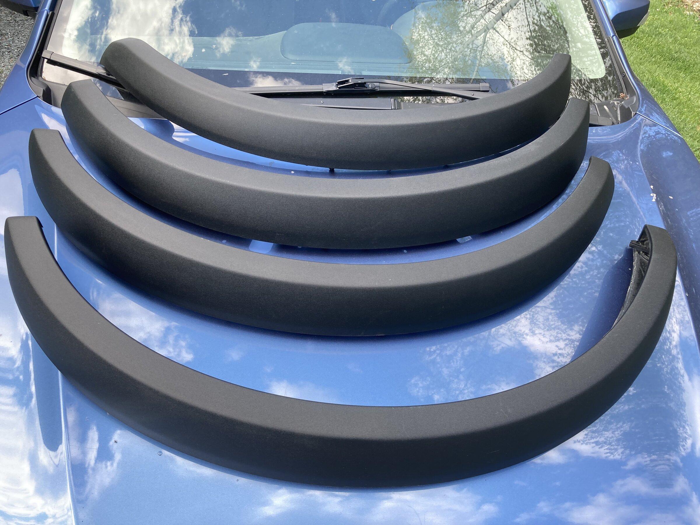 Ford Bronco Base fender flares non-painted 68150EE0-2932-485E-95F6-793E6BF3D456