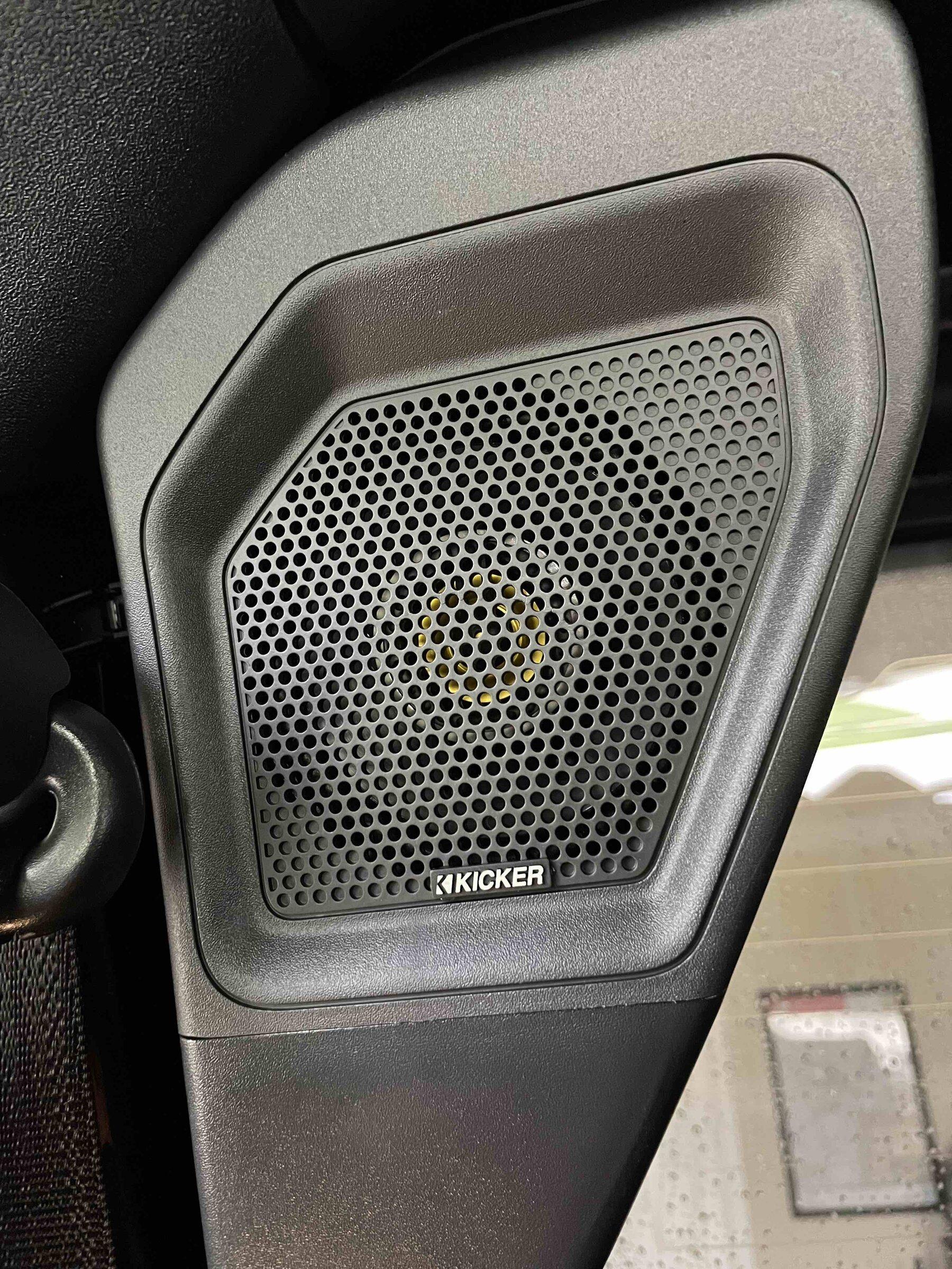 Ford Bronco Ultimate Stereo Upgrade Thread IMG_1939