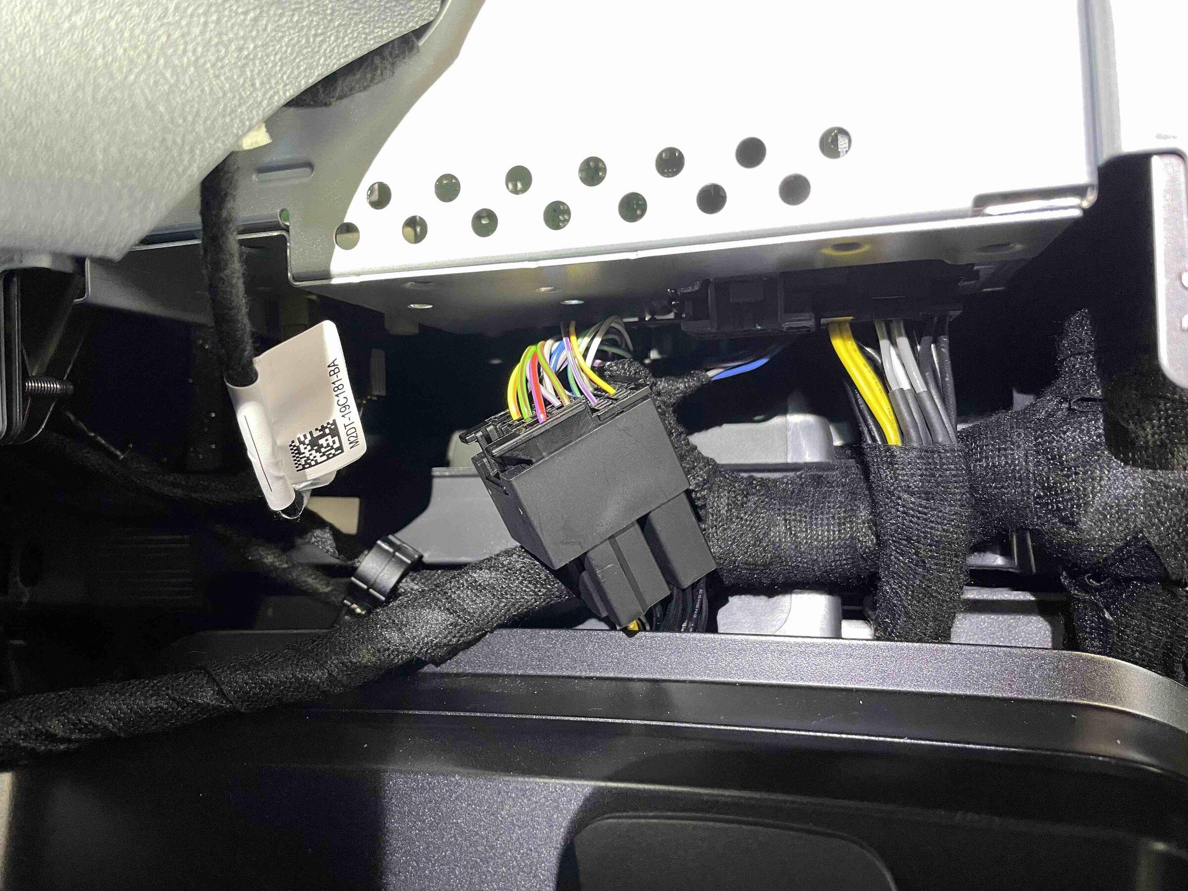Ford Bronco Ultimate Stereo Upgrade Thread IMG_1982