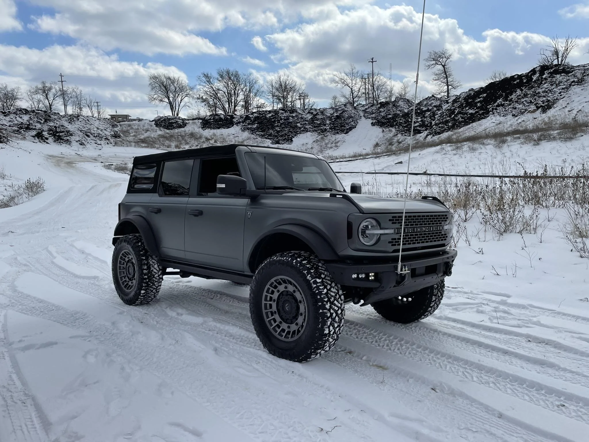 Ford Bronco Carbonized Gray XPEL Stealth PPF Wrapped Badlands, 20" Fuel Wheels, 37" Nitto Ridge Grapplers, 4" Lift. 59F8D68E-59E6-4FDB-8480-C1C31F4A5E9B