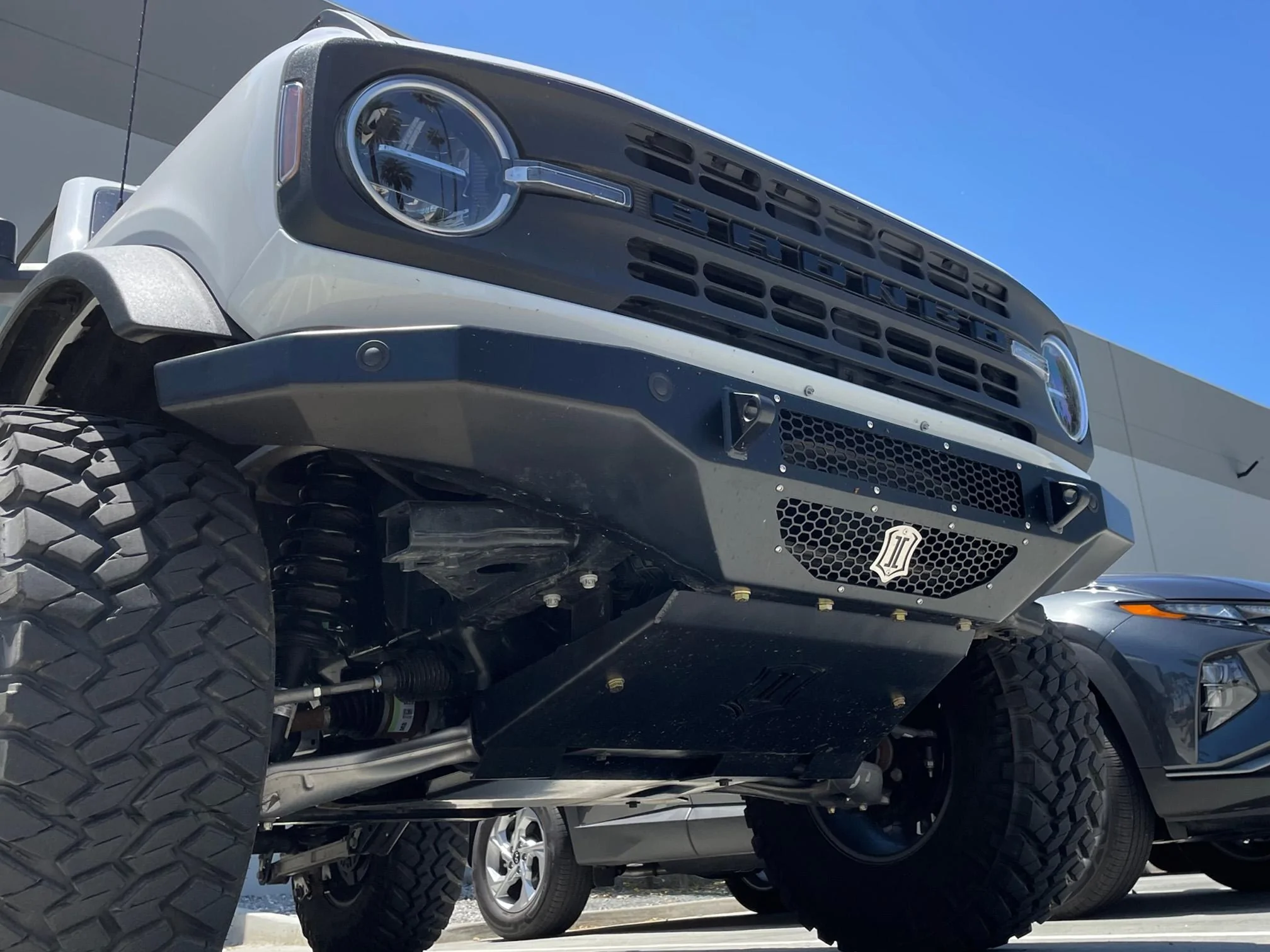 Ford Bronco ICON 2.5 EXP Shocks Bridge The Gap Between Spacers and Threaded Coilovers! IMG_3584