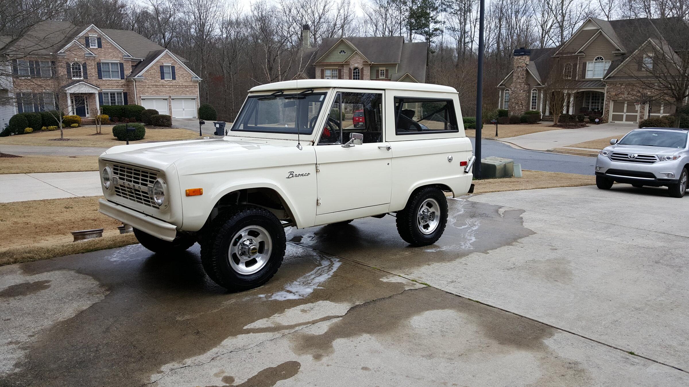 Ford Bronco 1974 Ford Bronco IMG_20160312_135131