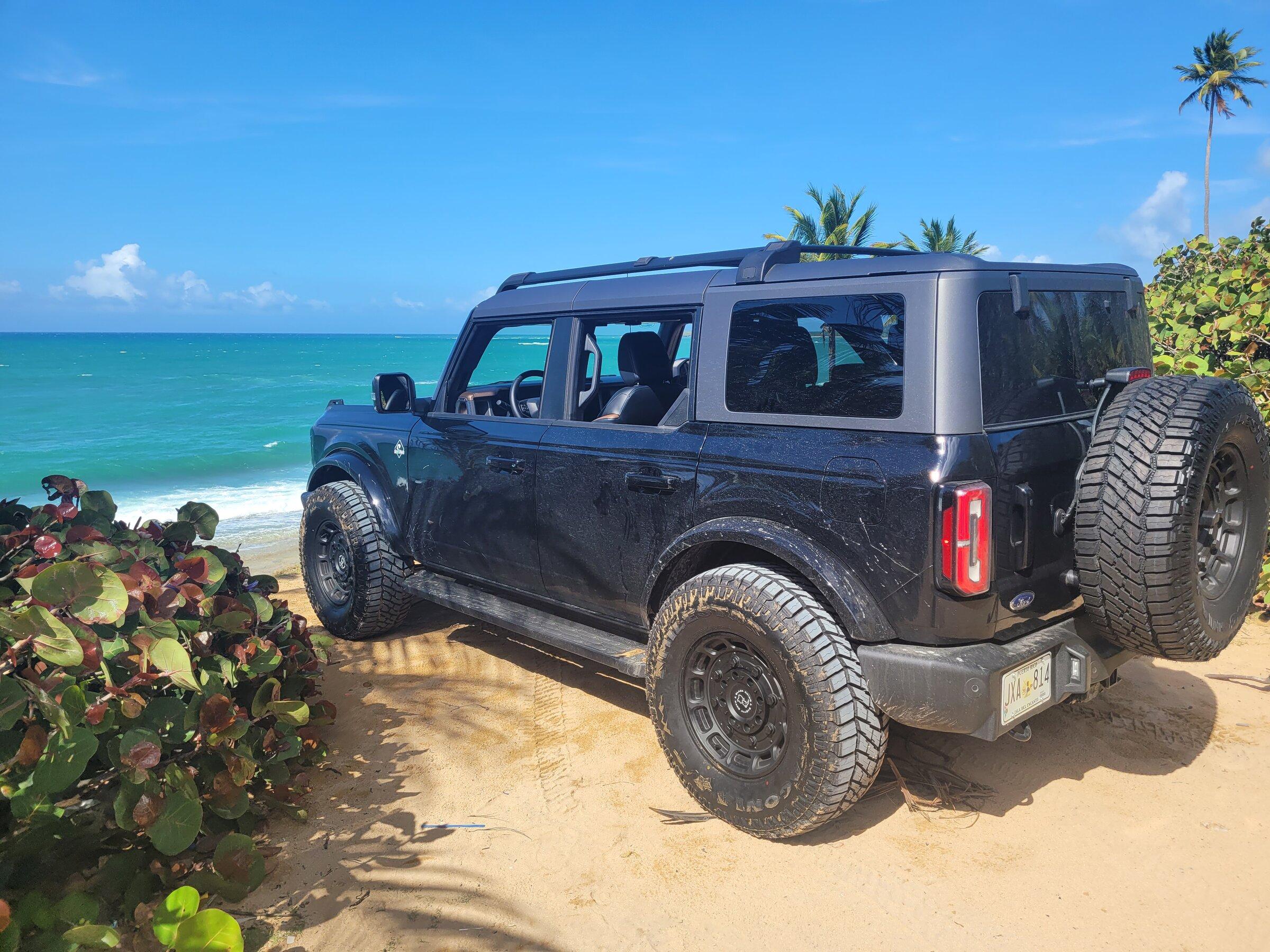 Ford Bronco SHADOW BLACK Bronco Club 20220513_153016