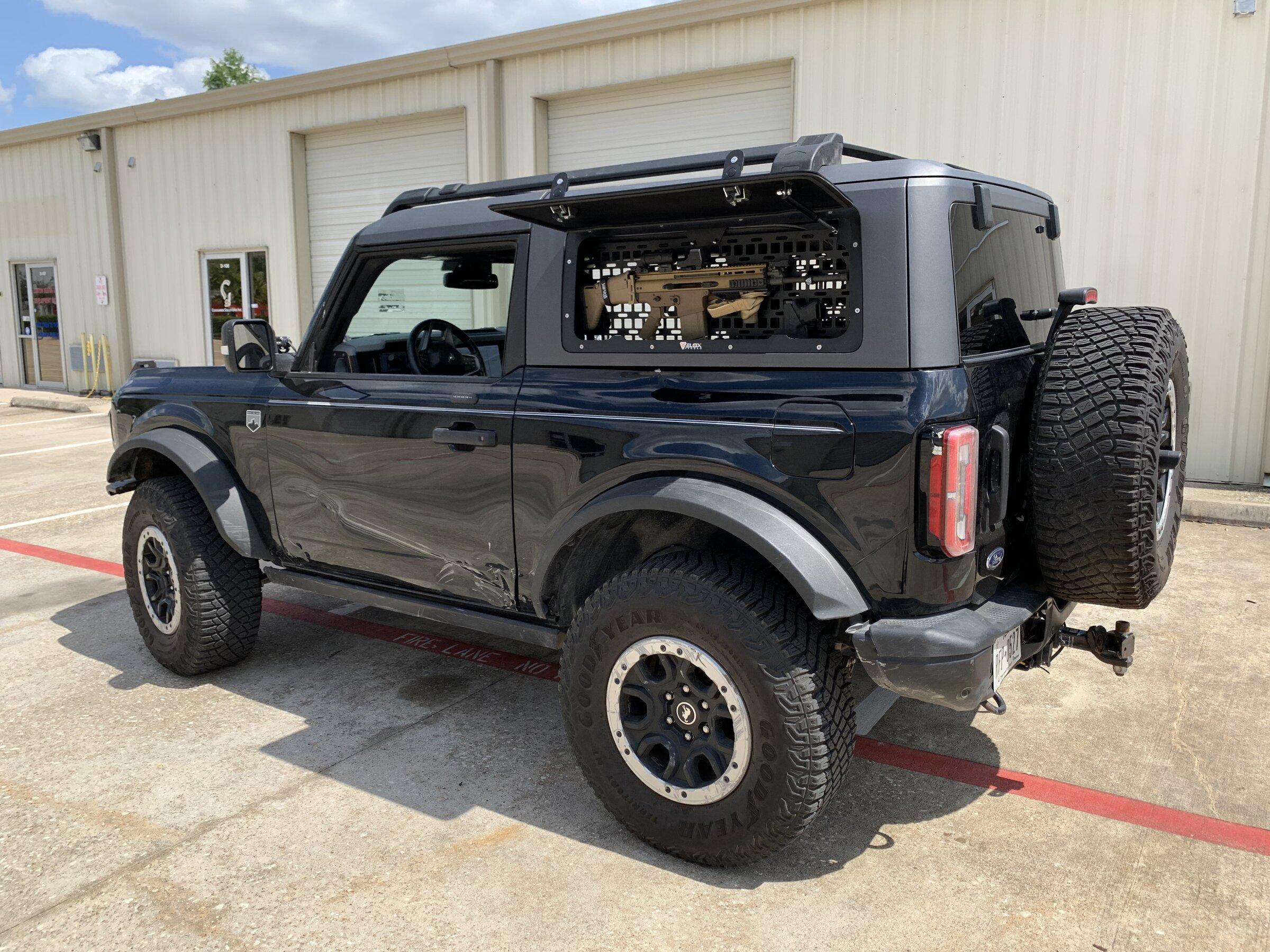 Ford Bronco Gullwing and molle panels for hardtop window [Velox Offroad] DC9D3358-0CB8-4910-9AFE-0EF84E3B2DB4