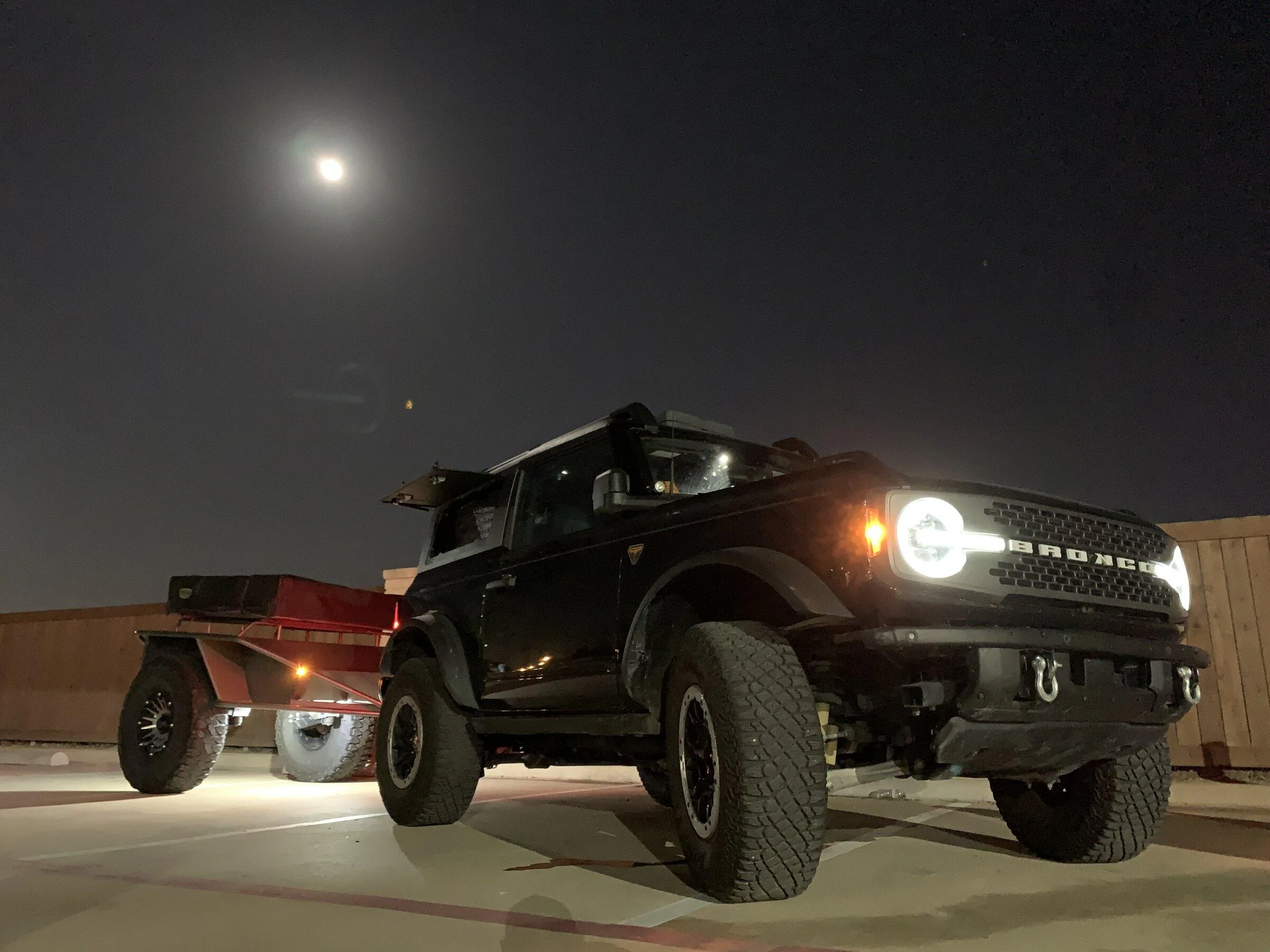 Ford Bronco Gullwing and molle panels for hardtop window [Velox Offroad] FB09111B-E2B1-4516-B013-6EC49BF2F5AE