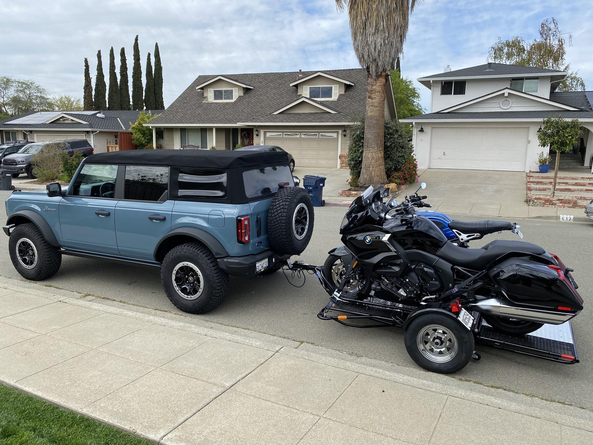 Ford Bronco Praise for the Kendon motorcycle trailer IMG_3309