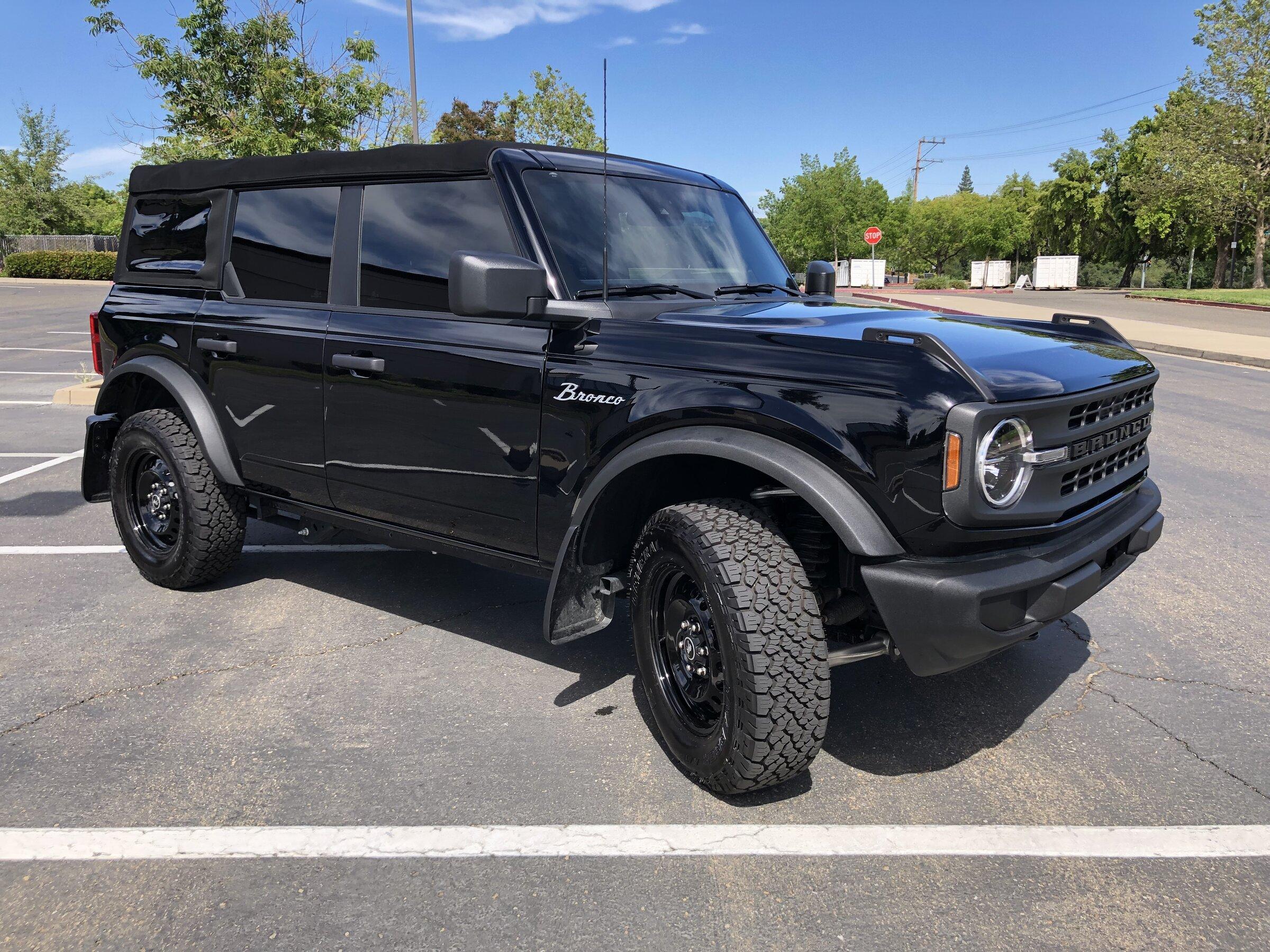Ford Bronco 2021 Ford Bronco Base 4-door B9806E83-24C4-4D3A-AAF0-013523F7EA52