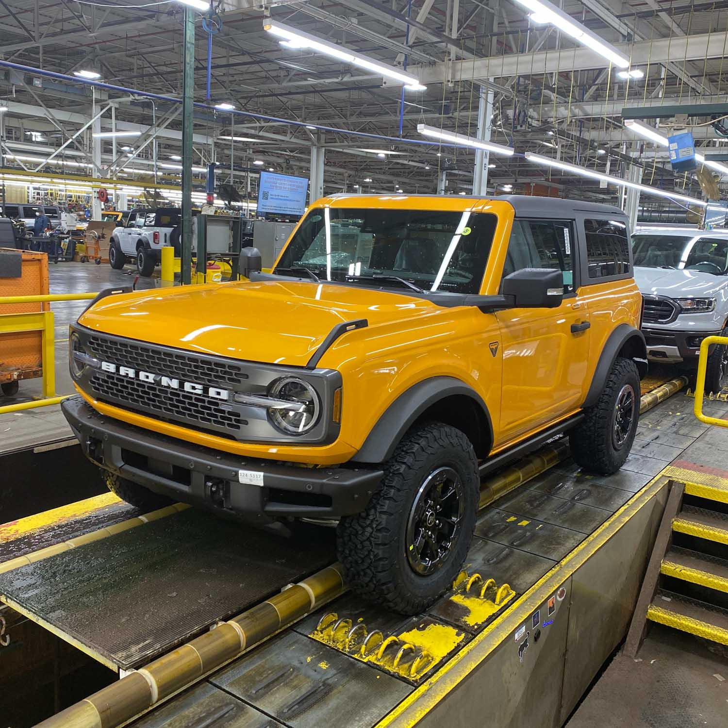 Ford Bronco 5/2/22 Build Week Group 1652812476406