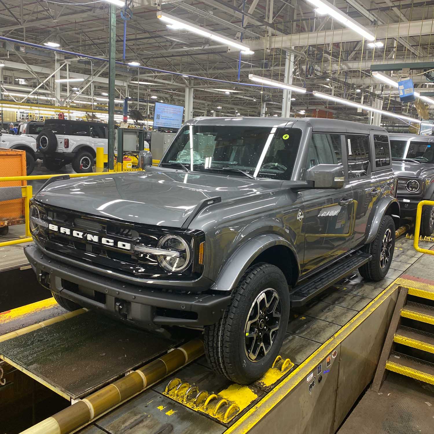 Ford Bronco 5/2/22 Build Week Group Bronco Production Line Photo