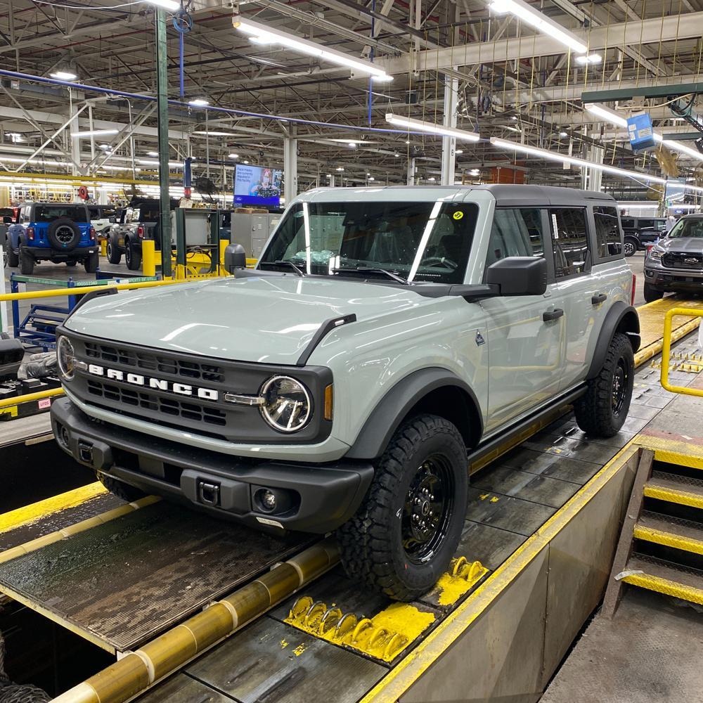 Ford Bronco Ultimate Black Diamond Non-Sasquatch pics thread 2022 Bronco BD