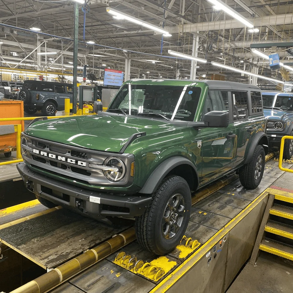 Ford Bronco 5/9 Build Week group. (ManSquatch Week) 1652814912188