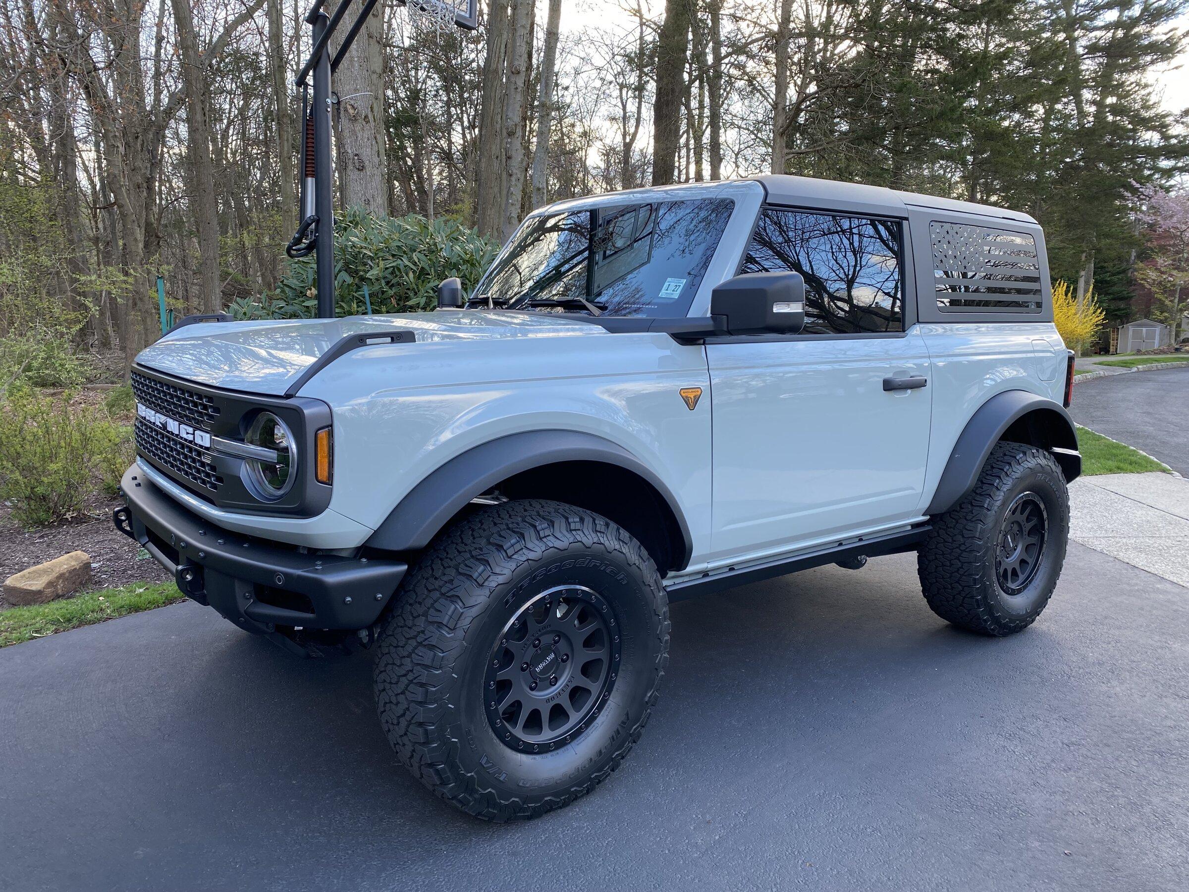 Ford Bronco CACTUS GRAY Bronco Club IMG_8637
