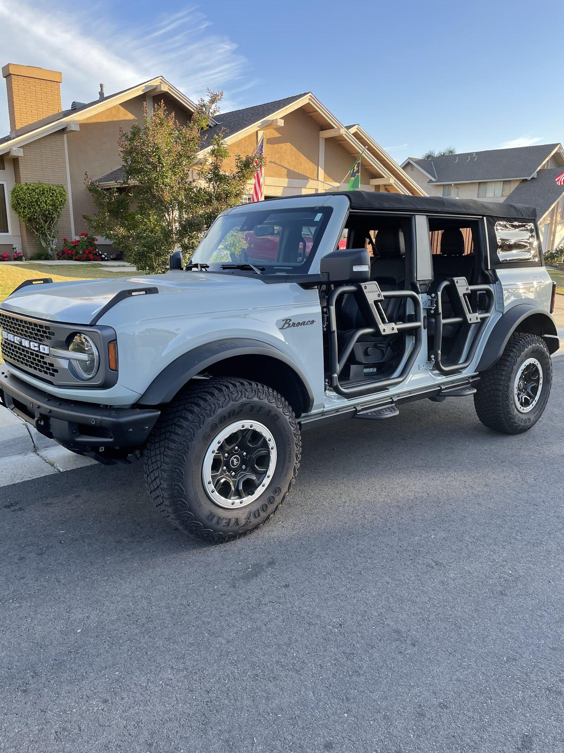 Ford Bronco UPDATED - OEM Tube Door installed! E3E8A326-79F4-44B2-B3A6-111B9D2B4352