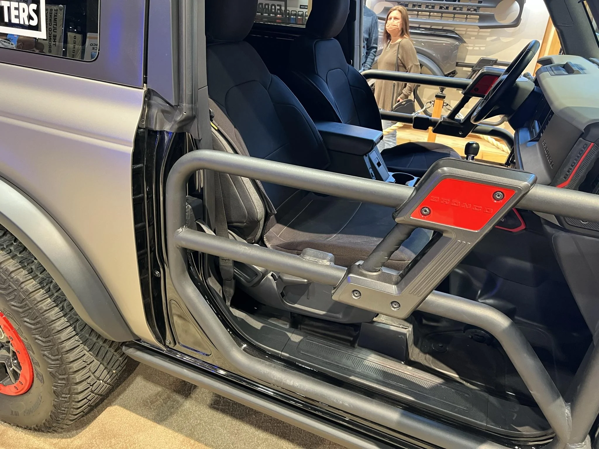 Ford Bronco UPDATED - OEM Tube Door installed! IMG_1608