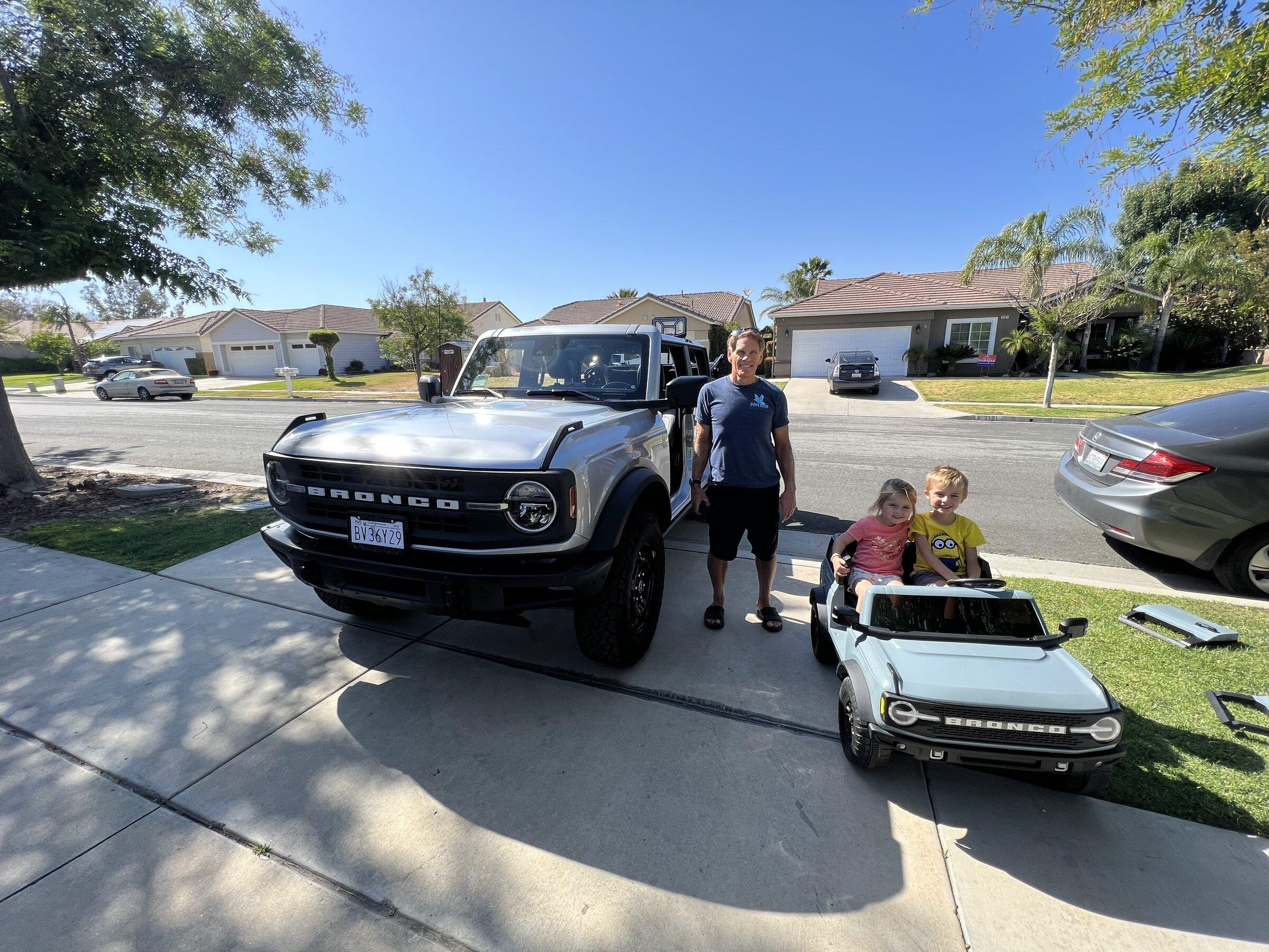 Ford Bronco My saga and Bronco kids B5929AAD-8720-4715-9DF8-1B344172077F