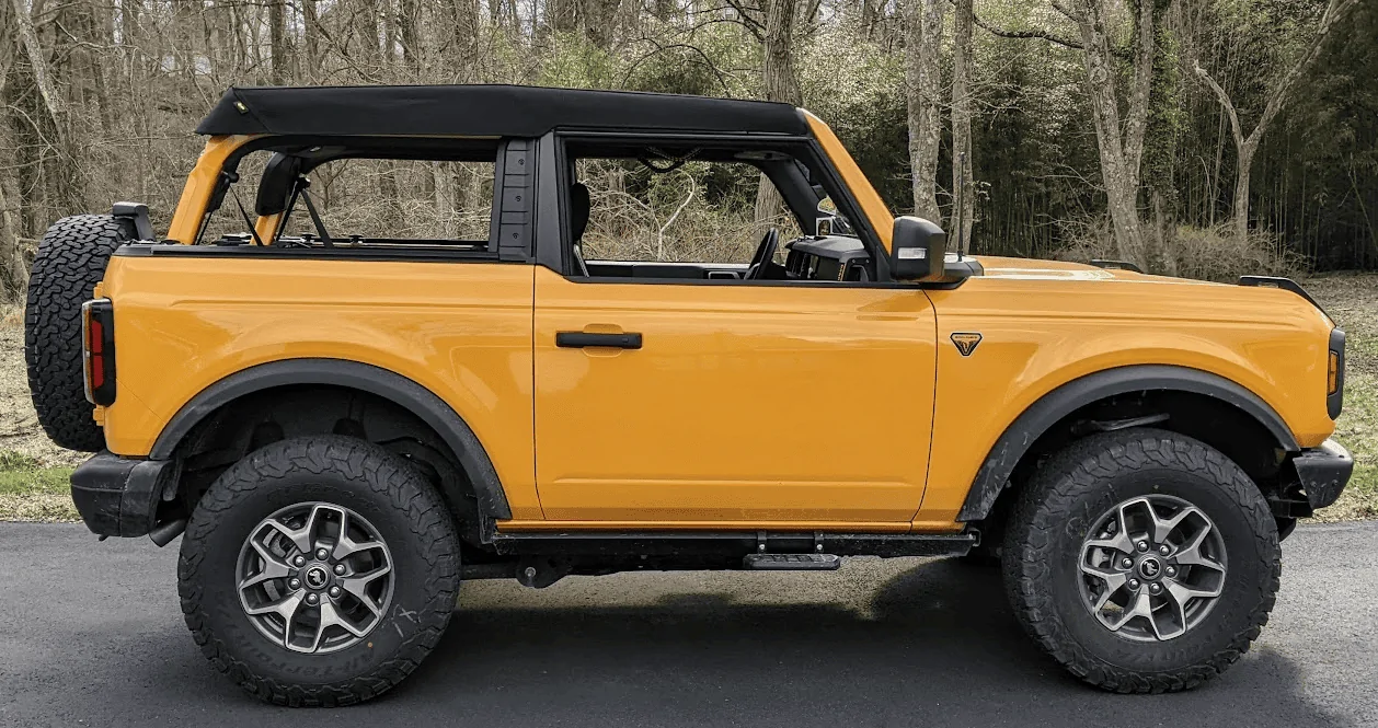 Ford Bronco Installing the Bestop Trektop Slant Back Soft Top on Our 2021 Ford Bronco 1652897767342