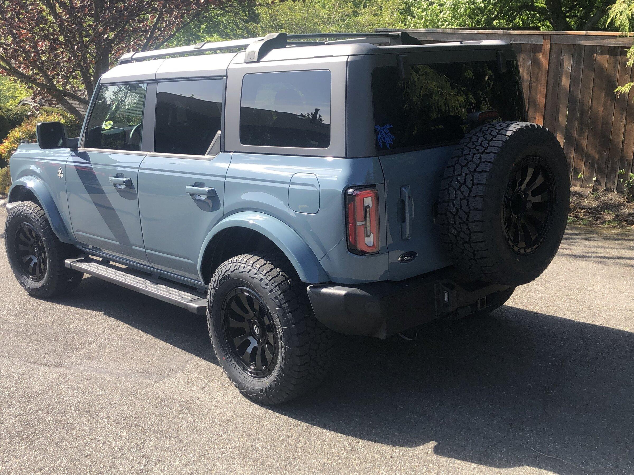 Ford Bronco Show us your installed wheel / tire upgrades here! (Pics) F2C950FB-9063-4984-9CC1-1C5EAFD9AA9E