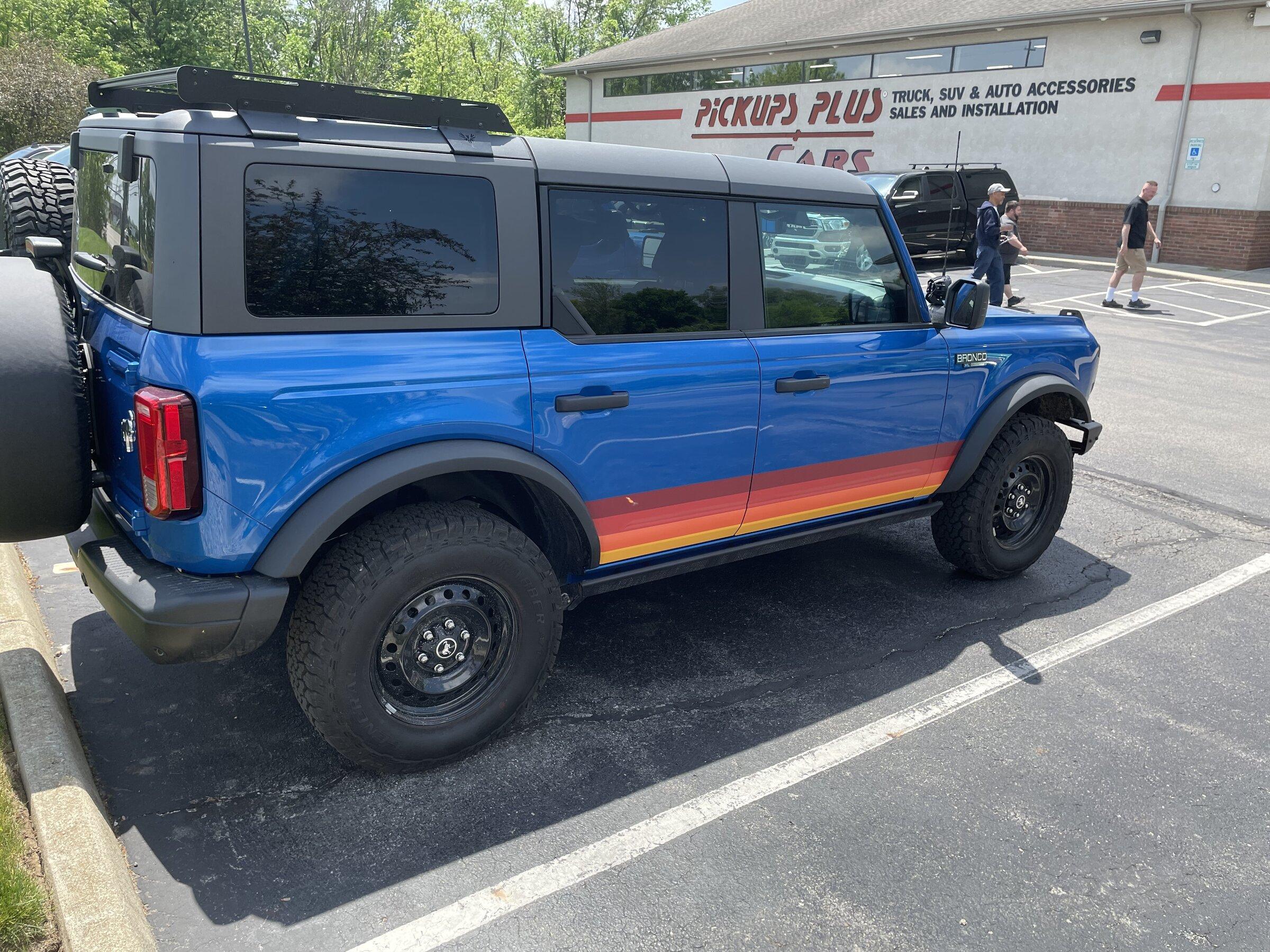Ford Bronco Retro Sunset Stripes on my Black Diamond 2D85B97F-FEB8-454F-ABE4-C250161BAC7D