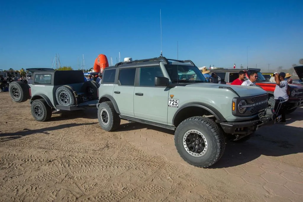 2022-ford-bronco-wildtrak_100841878_l.jpg