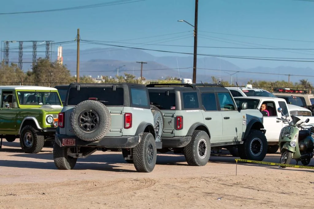2022-ford-bronco-wildtrak_100841879_l.jpg