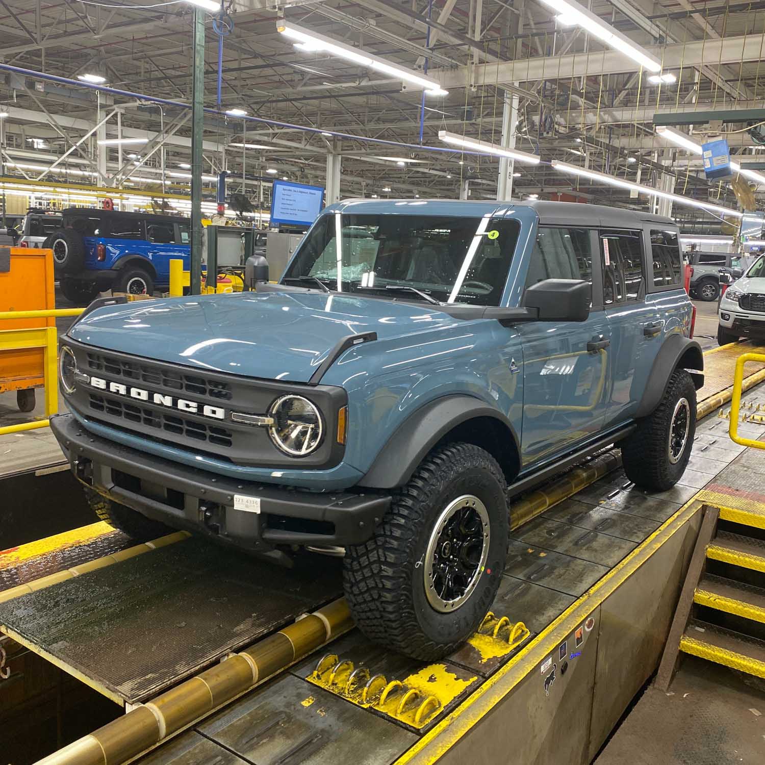 Ford Bronco 5/2/22 Build Week Group image