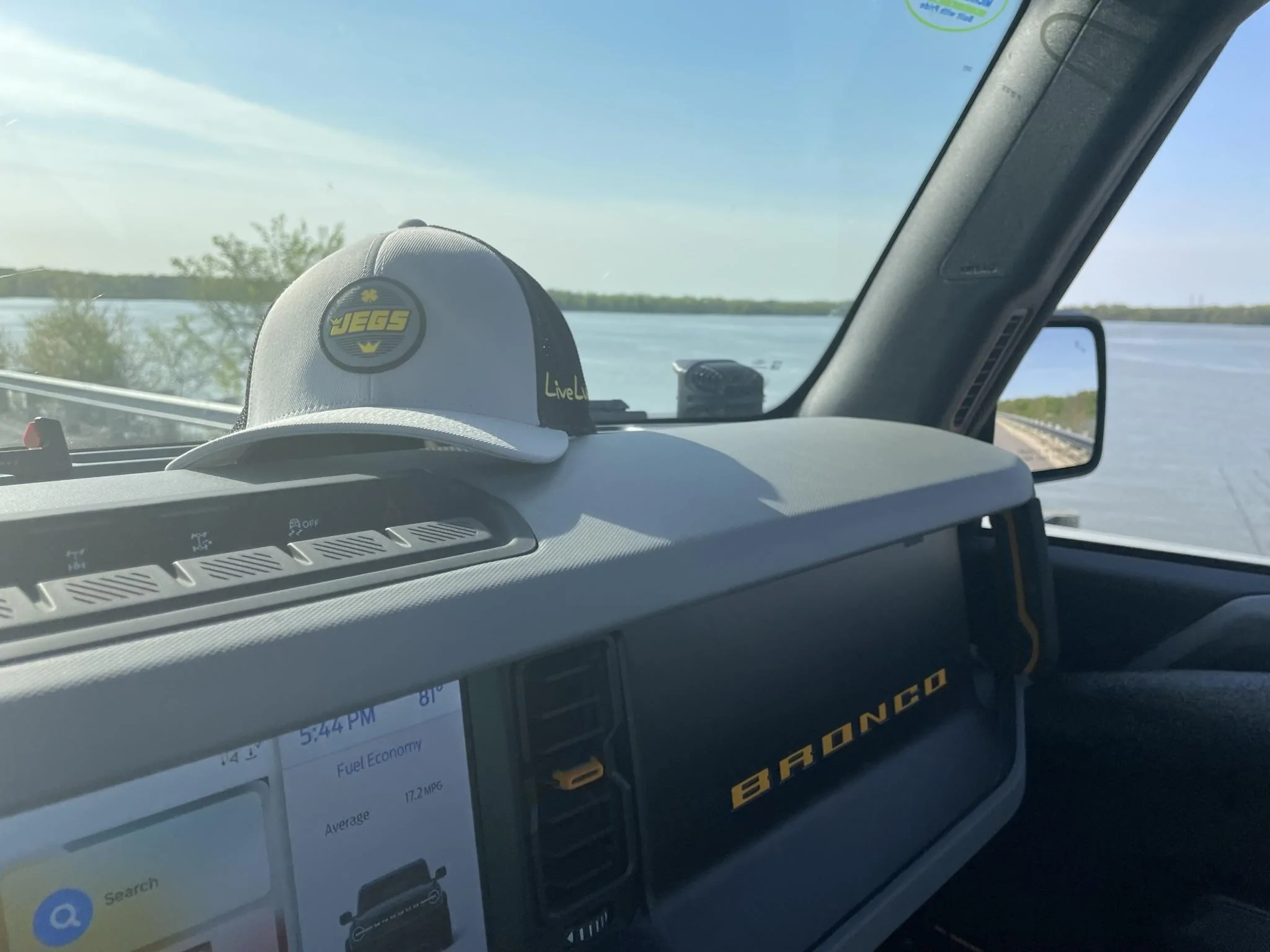 Ford Bronco Retro Sunset Stripes on my Black Diamond 137758E4-EDBF-449B-9138-3E90289156BC