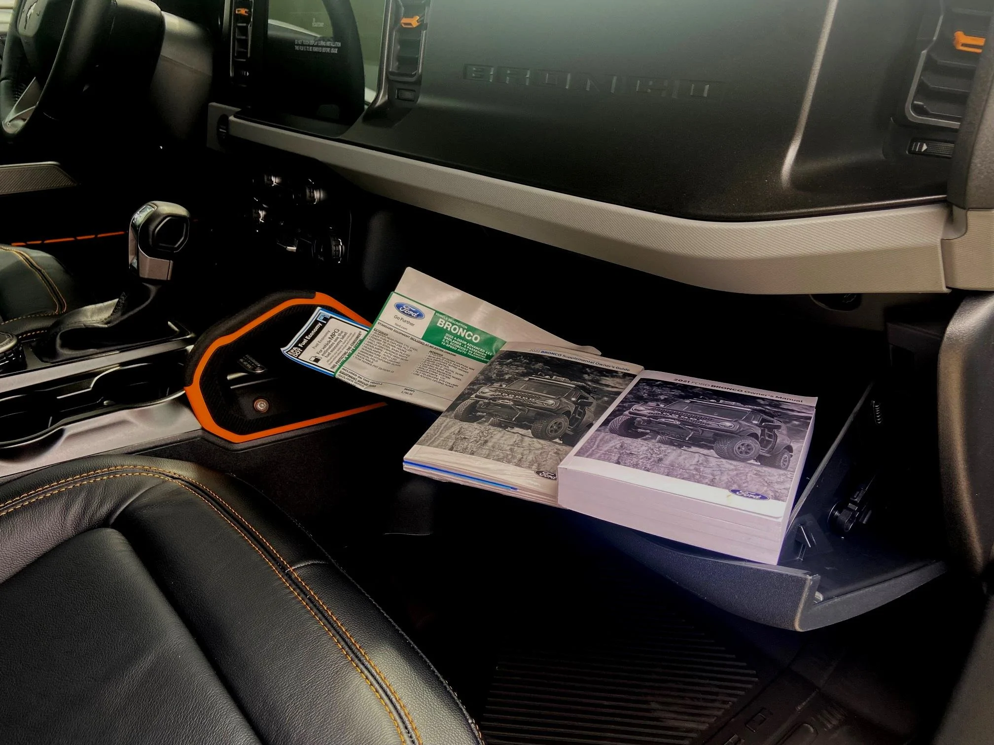 Ford Bronco Crowning Bronco! 2021.2022.Bronco manuals.1.2