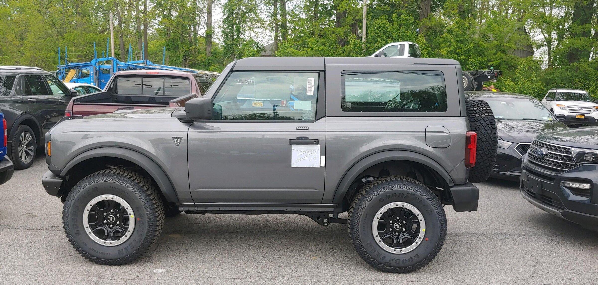 Ford Bronco 5/9 Build Week group. (ManSquatch Week) IMG_20220520_154401