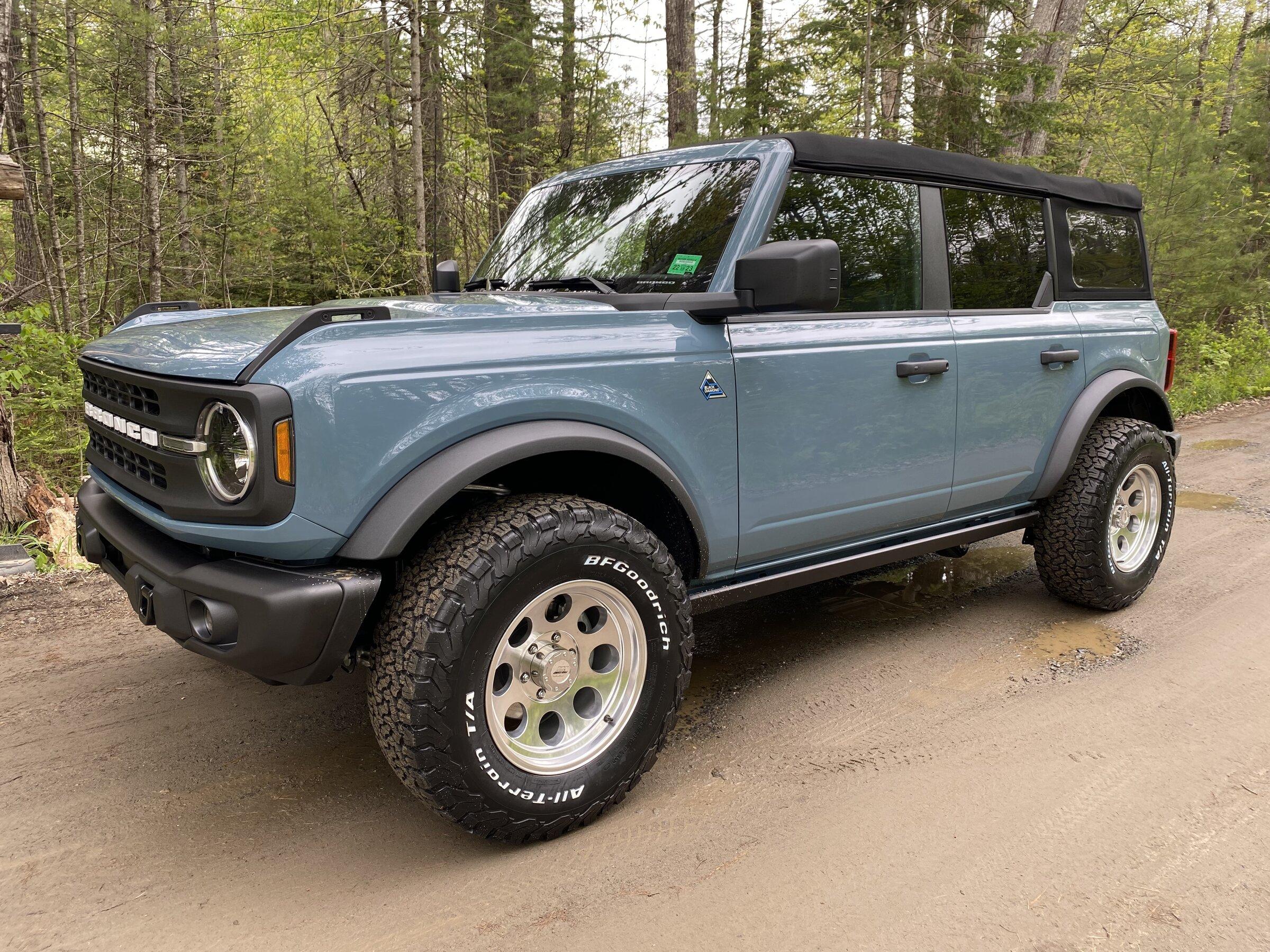 Ford Bronco AREA 51 Bronco Club 71C62153-F217-42B2-BB07-DF271EF6462E
