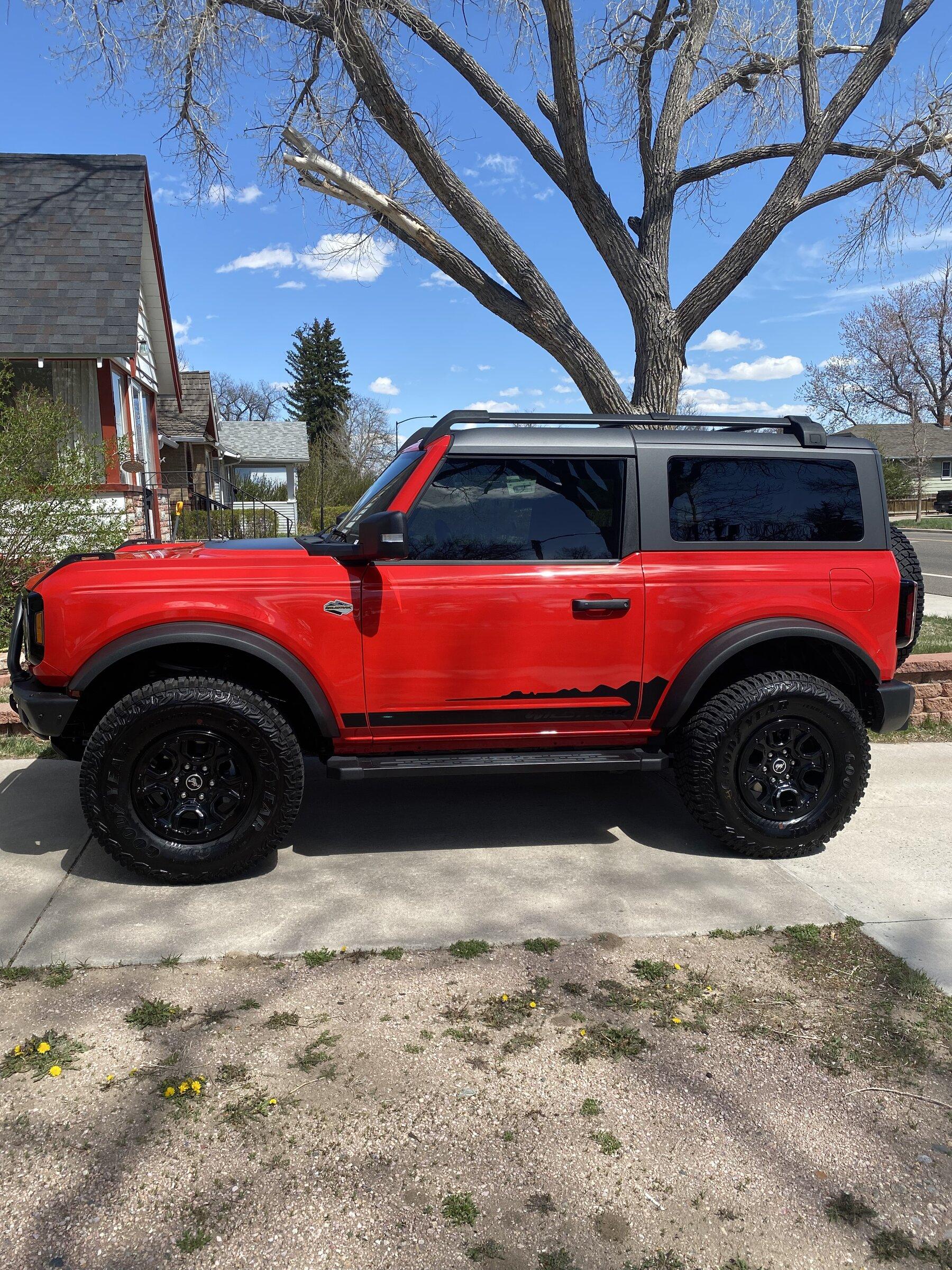 Ford Bronco Side Shot Saturday... 39B708C9-B186-4CE5-820F-3F350B83CD39