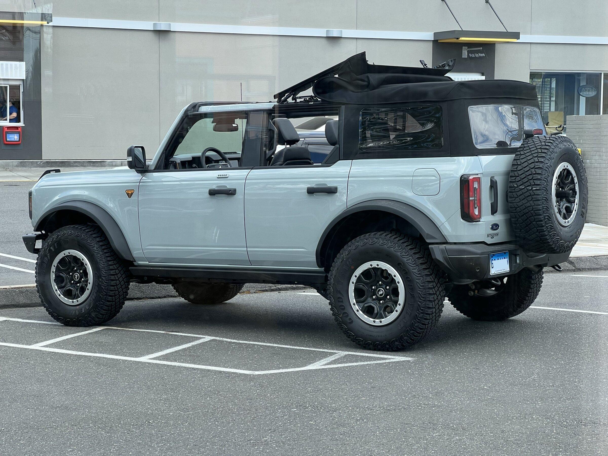 Ford Bronco Side Shot Saturday... IMG_2593