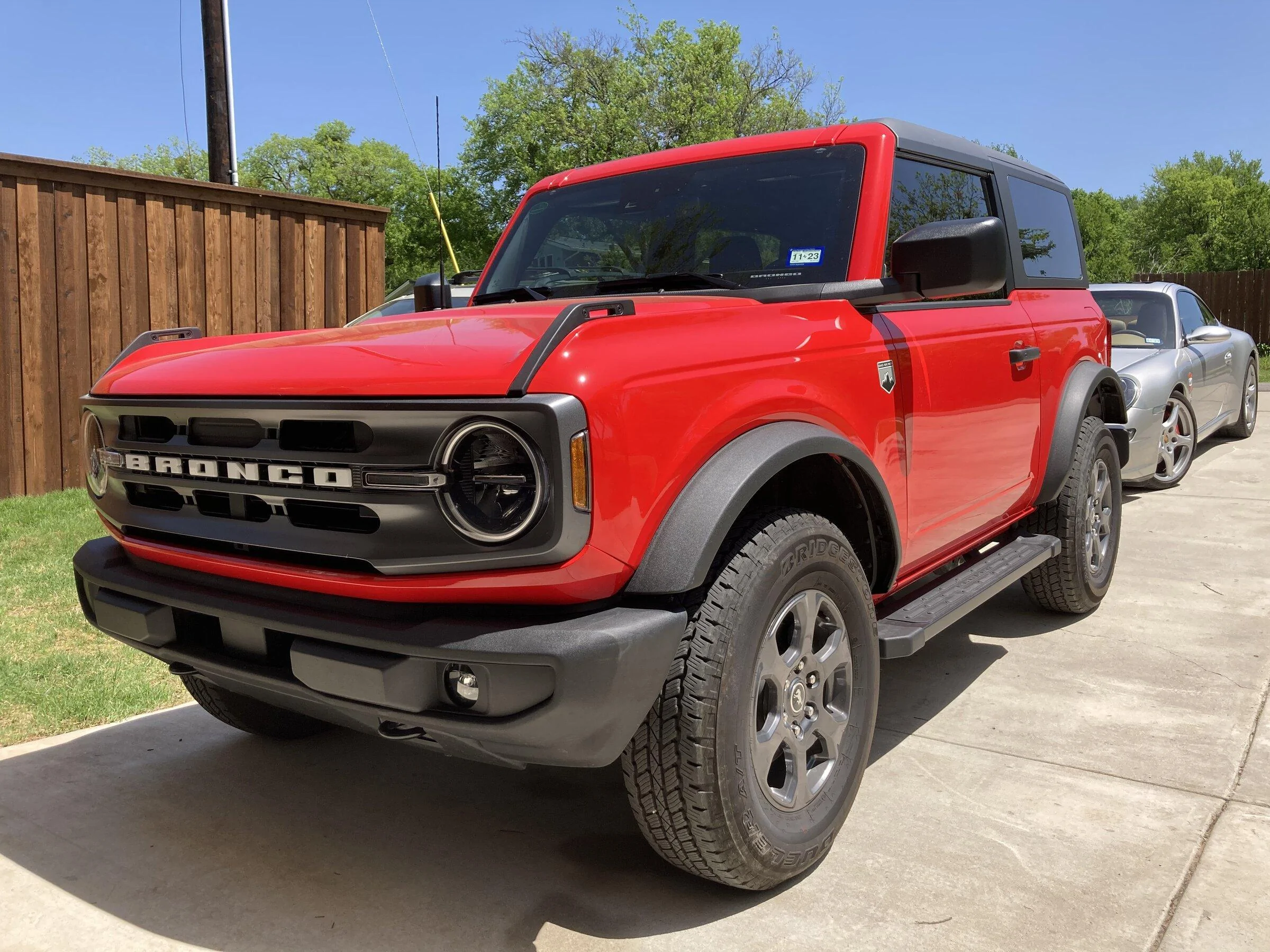 Ford Bronco Side Shot Saturday... E6EBB617-6CA6-42D3-BFAD-A3569CD7F024