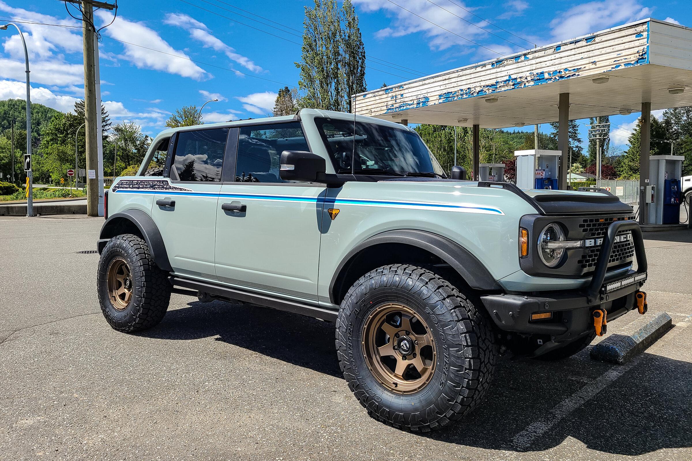 Ford Bronco CACTUS GRAY Bronco Club PSX_20220521_135730