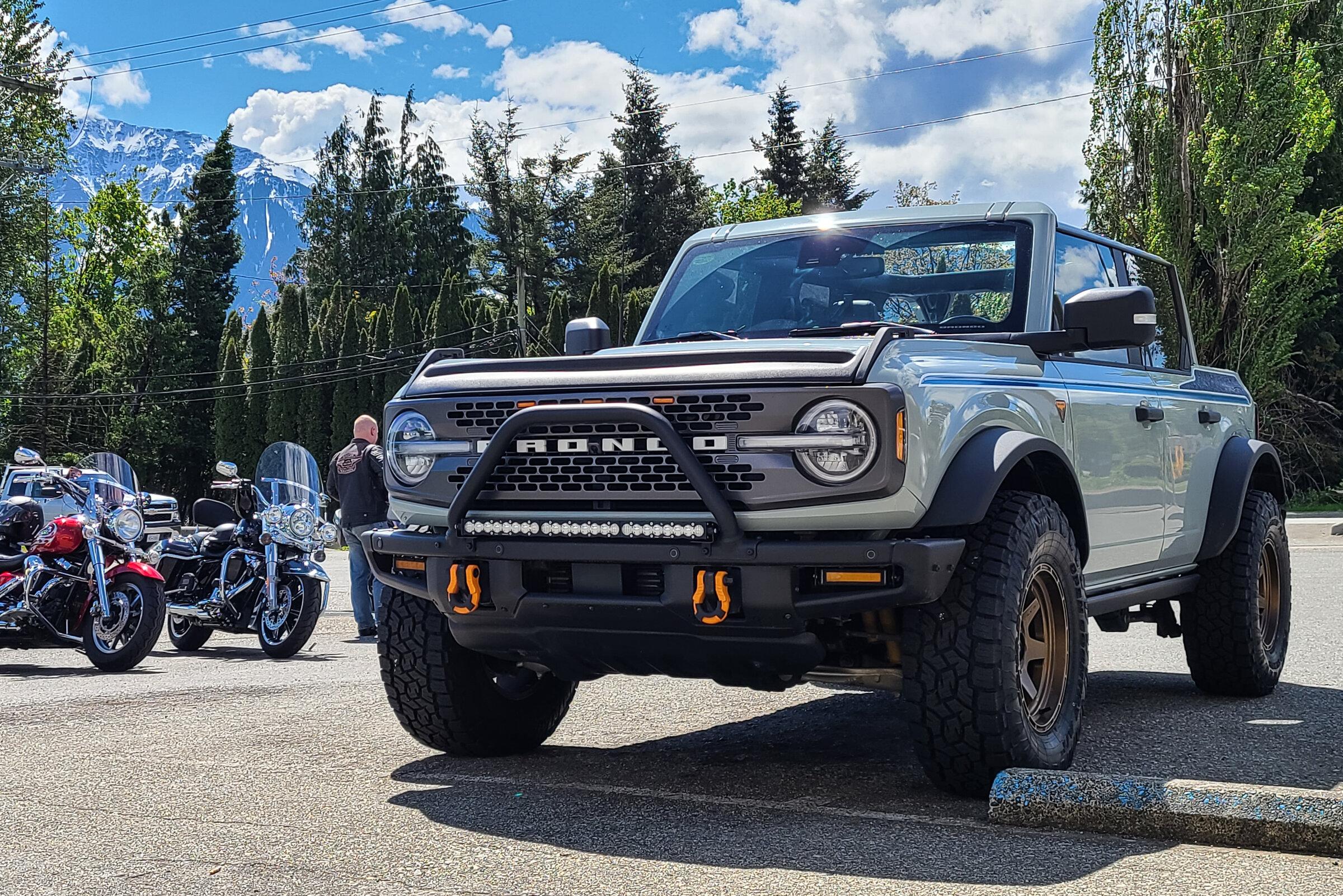 Ford Bronco CACTUS GRAY Bronco Club PSX_20220521_135905