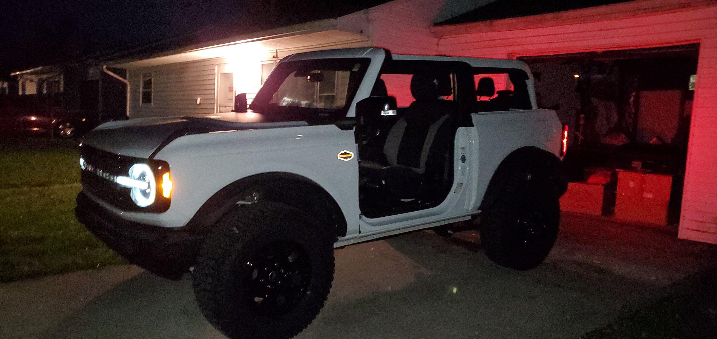 Ford Bronco Side Shot Saturday... 20220509_213136