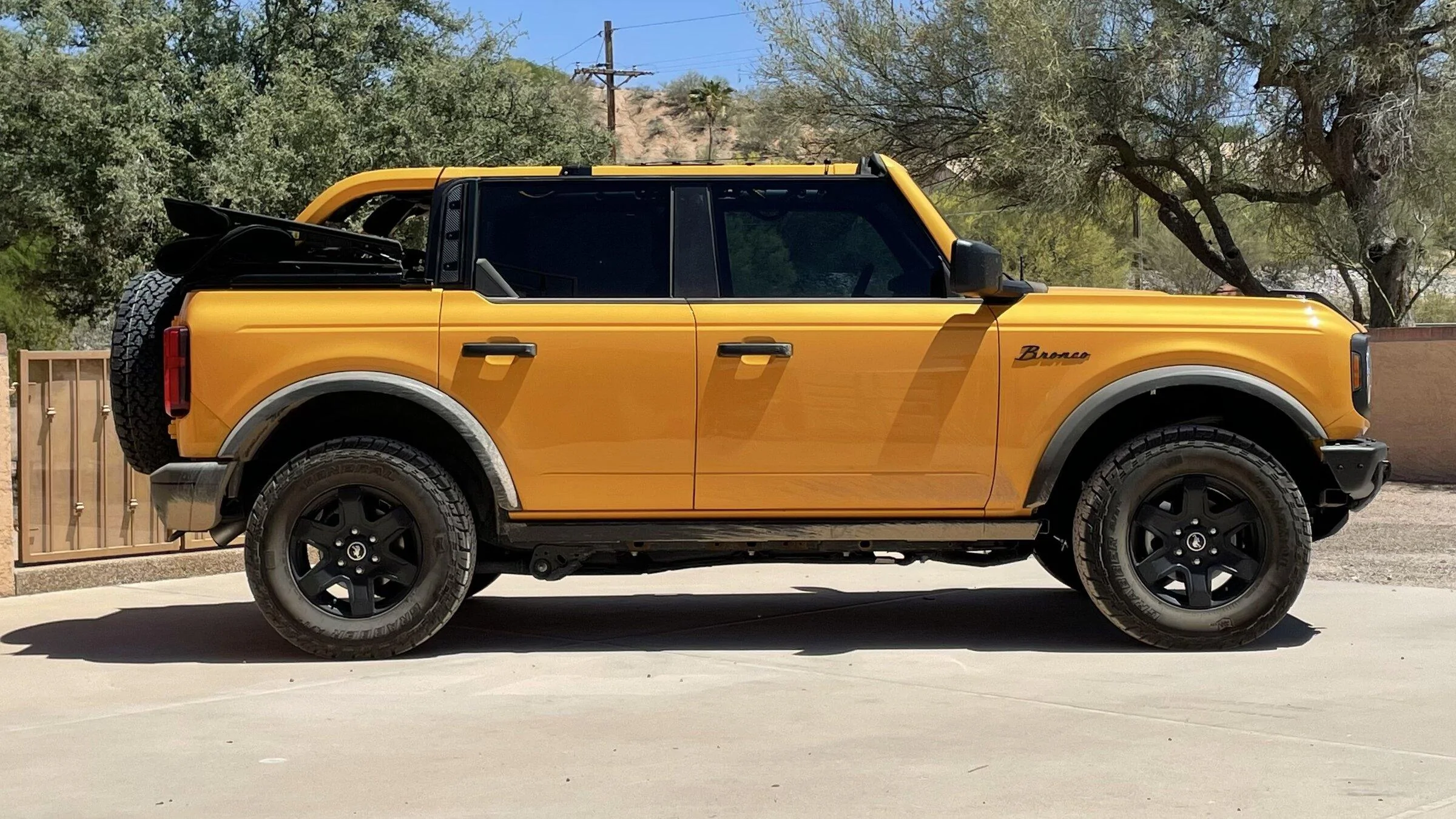 Ford Bronco Side Shot Saturday... 78AA8E8D-2727-4758-B41F-FF0F7576CA25
