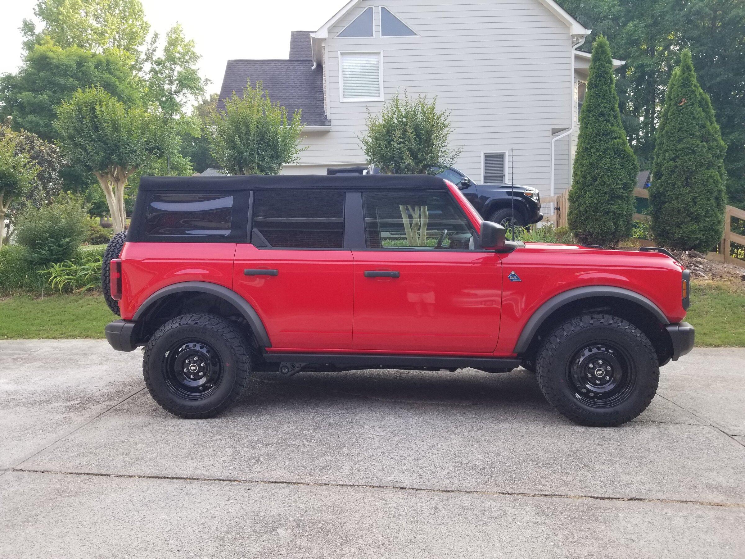 Ford Bronco RACE RED Bronco Club 20220521_191656