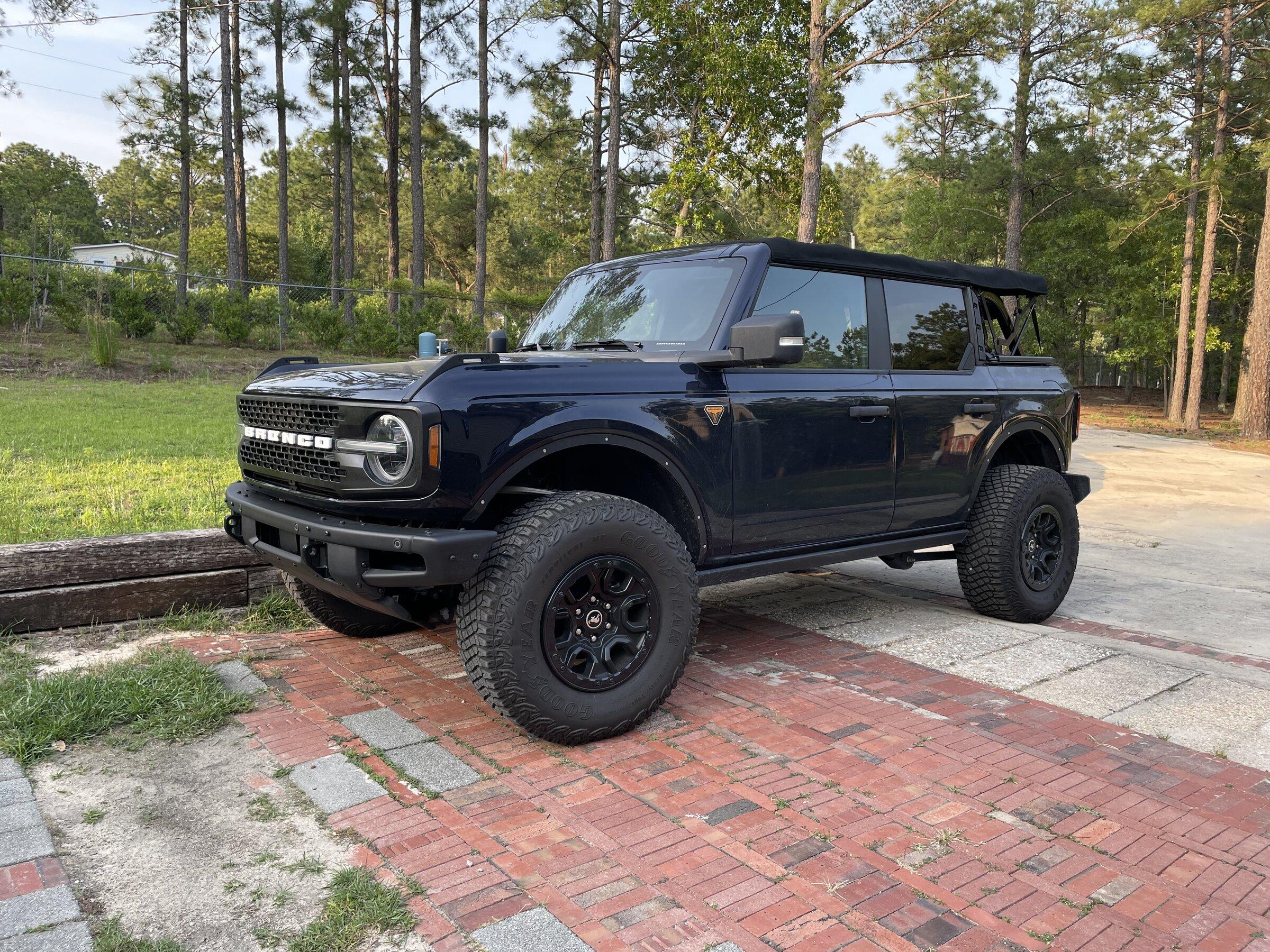 Ford Bronco Got my beauty rings powder coated black... Few things... 24FC6C79-8544-4B5C-8A72-EDA27B2B4337