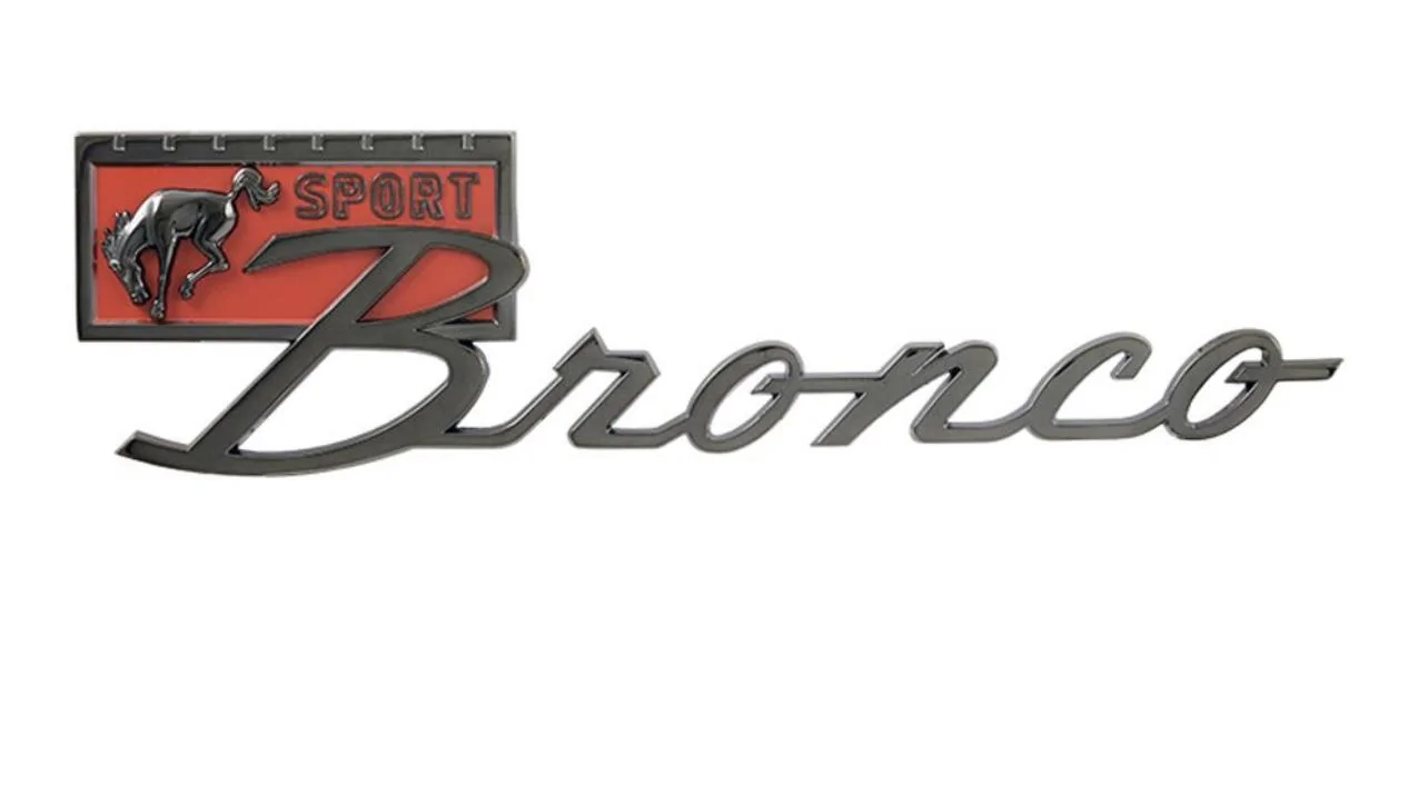 Ford Bronco Emblem painting is hard! 74B4EC79-856D-4602-B1E1-987E08A38267