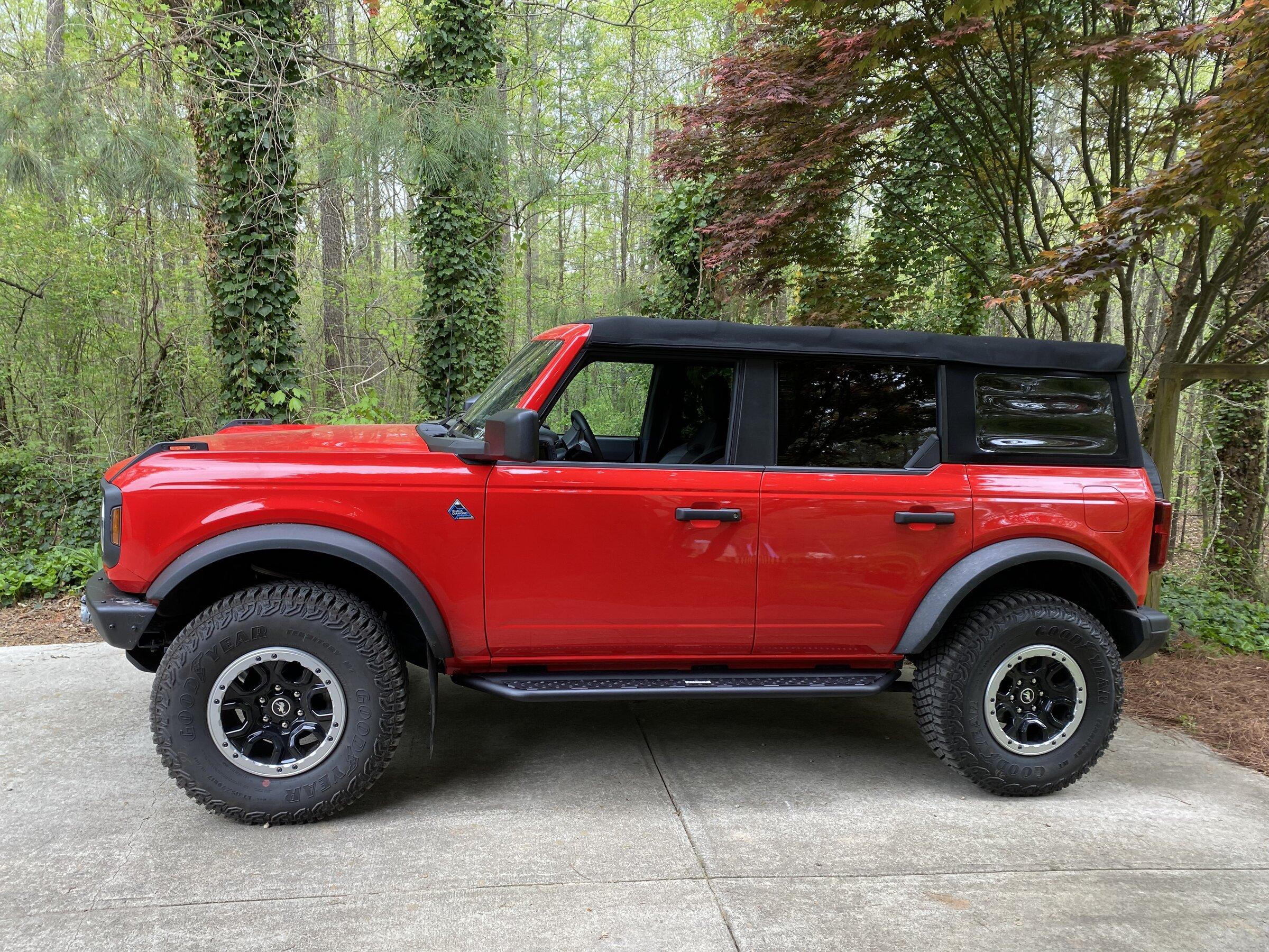 Ford Bronco Side Shot Saturday... AFCEB89A-A580-43E4-9563-2EF6B9D4331B
