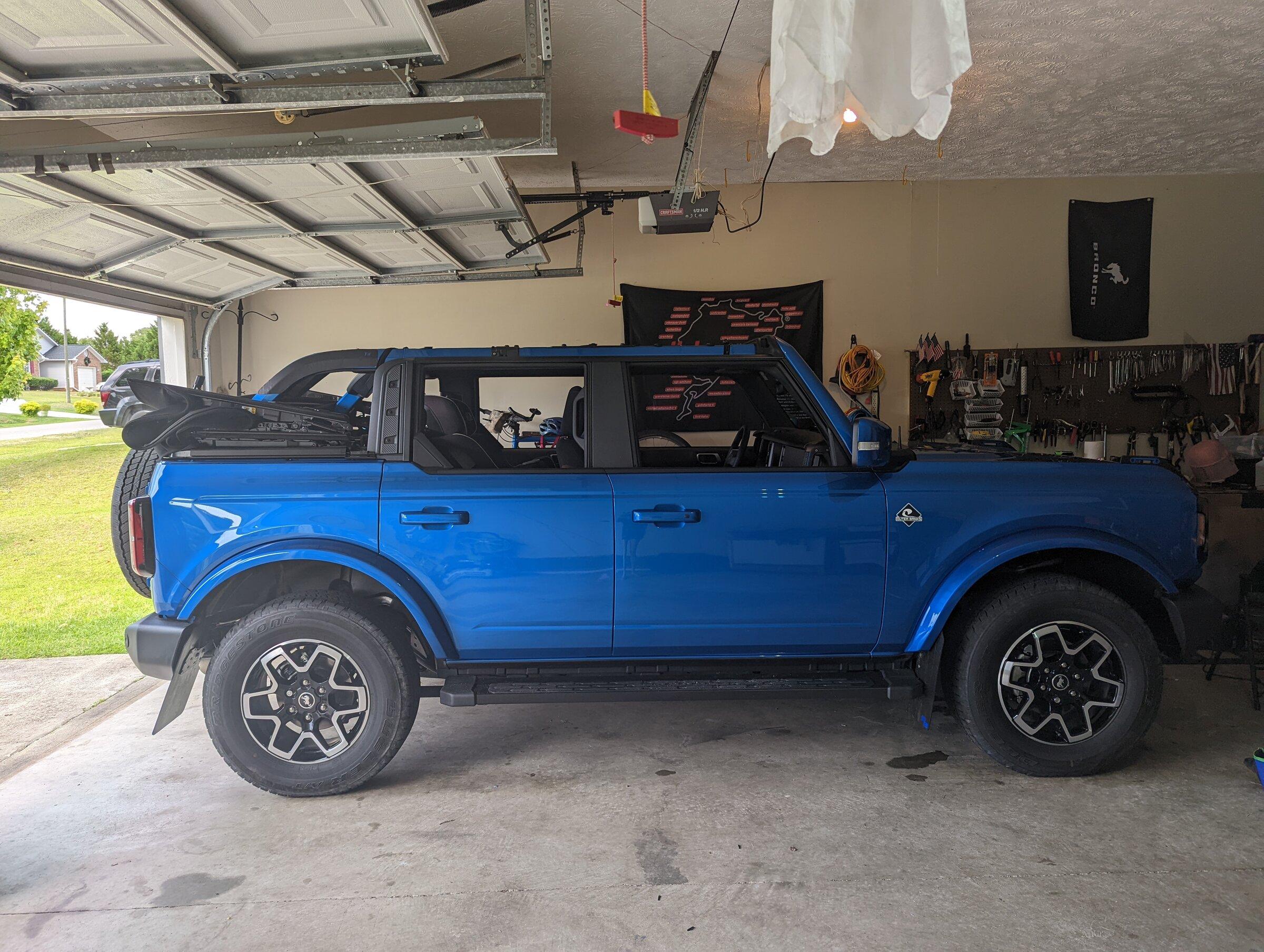 Ford Bronco Jazer's Blu Pony PXL_20220522_203435225