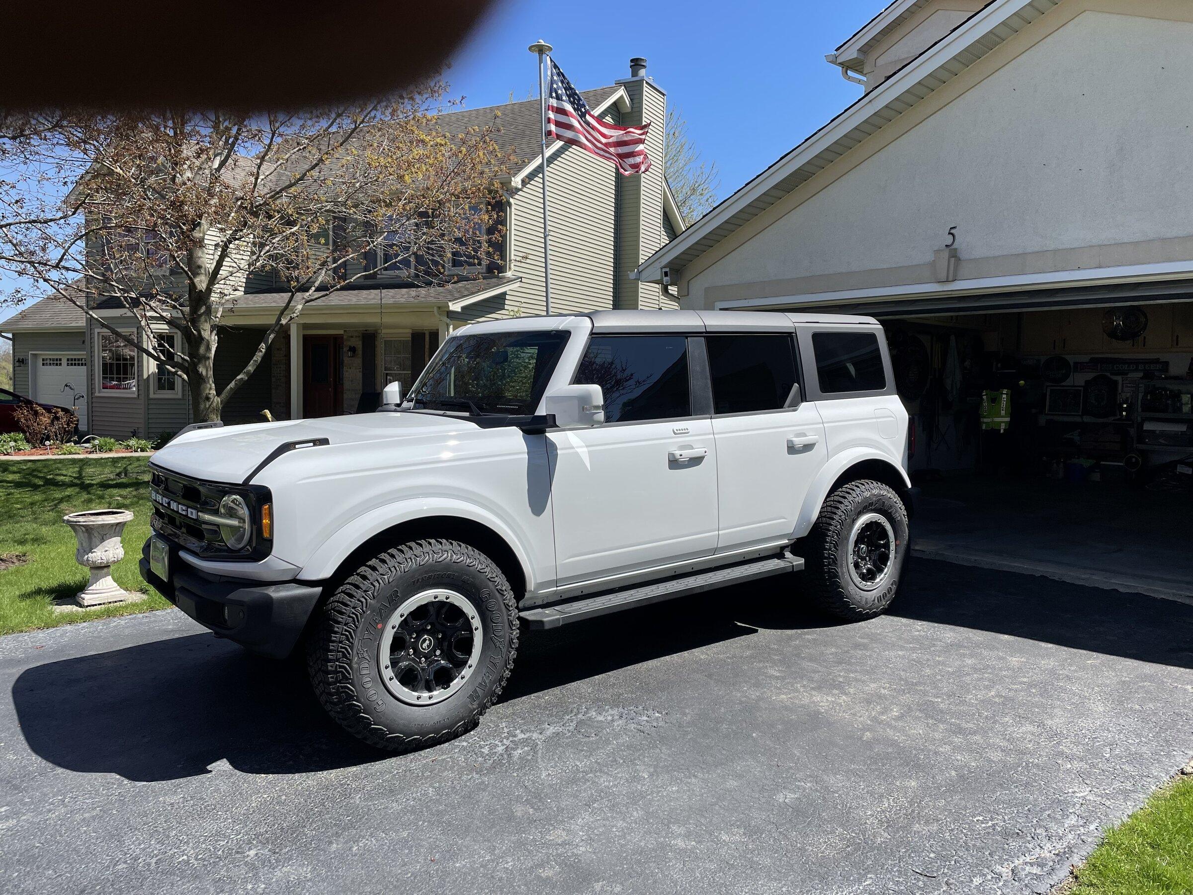 Ford Bronco Side Shot Saturday... D569C02D-3360-47B3-9C62-4850AB062908
