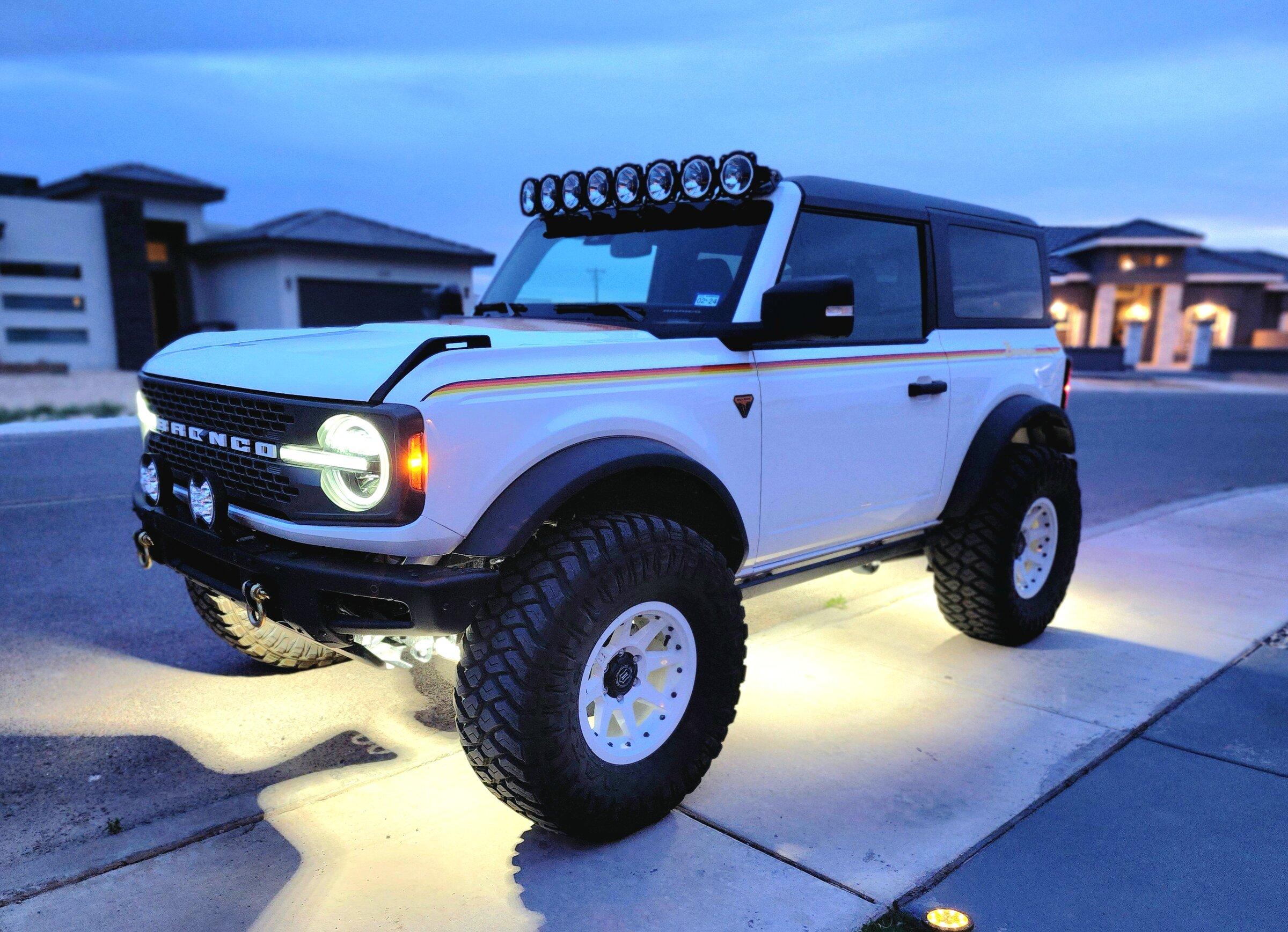 2022 \, image size:2400x1737