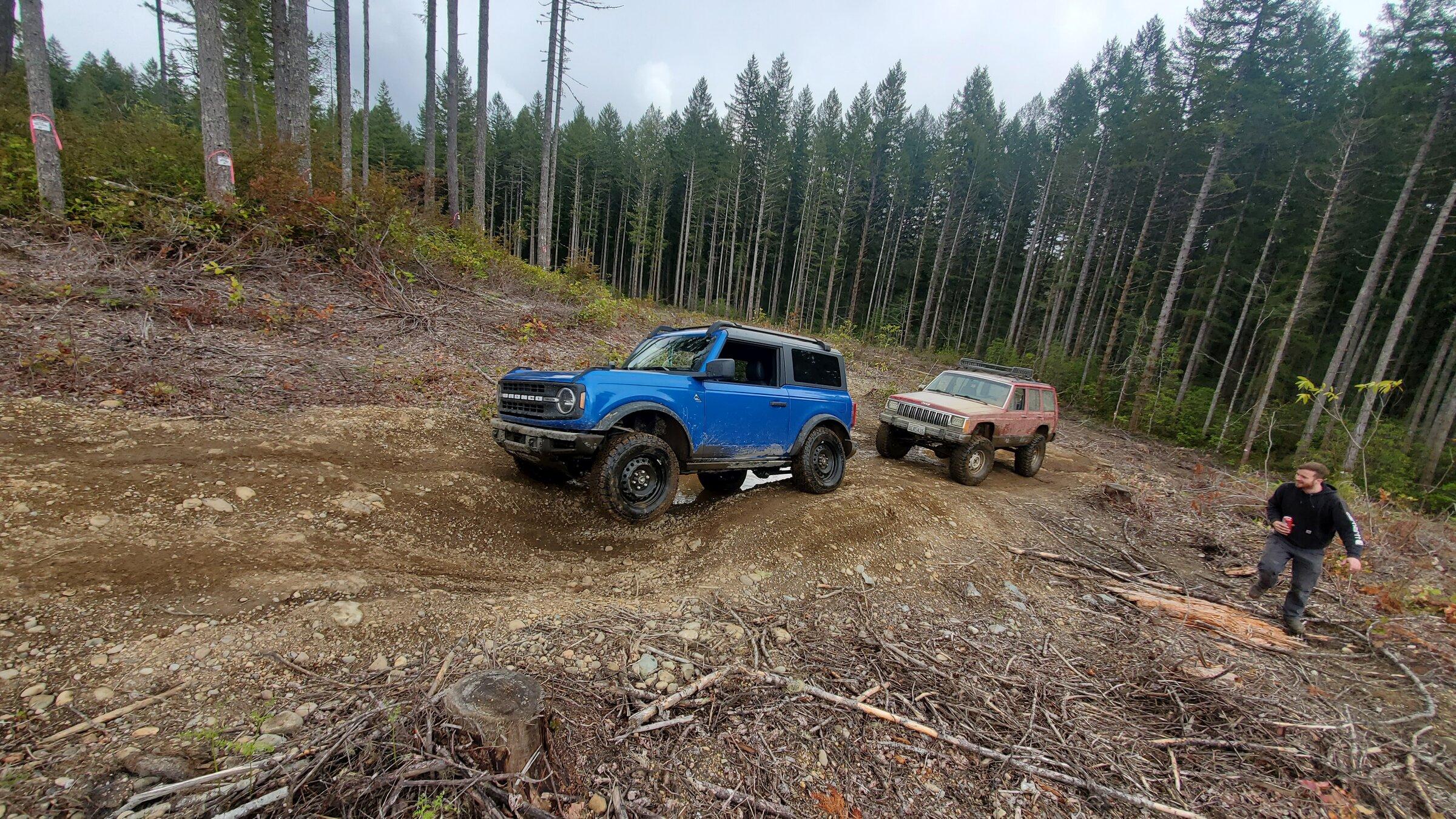 Ford Bronco Ultimate Black Diamond Non-Sasquatch pics thread 20220508_135539