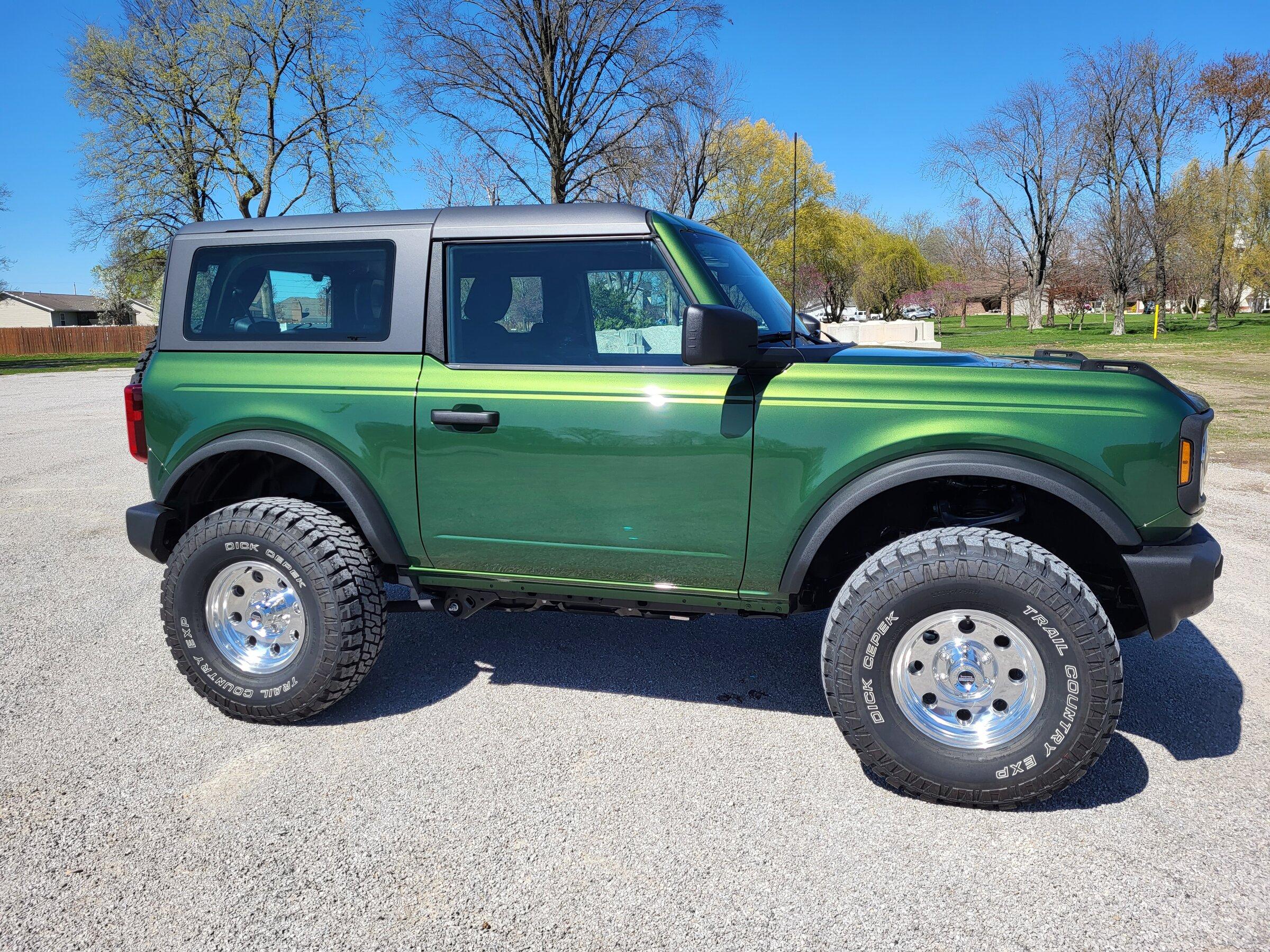 Ford Bronco Side Shot Saturday... 20220409_144520