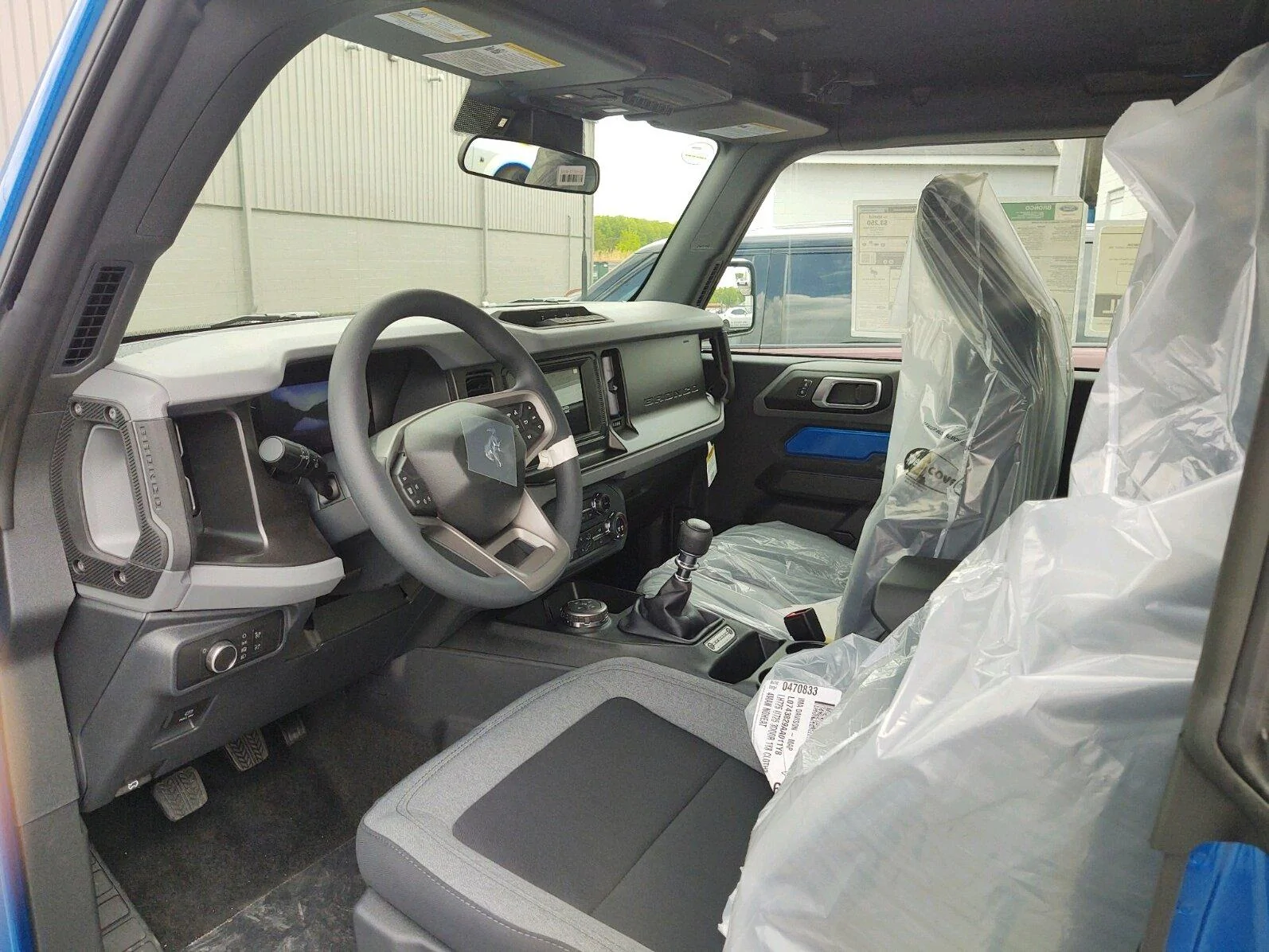 Ford Bronco 5/9 Build Week group. (ManSquatch Week) output_image1652983740210